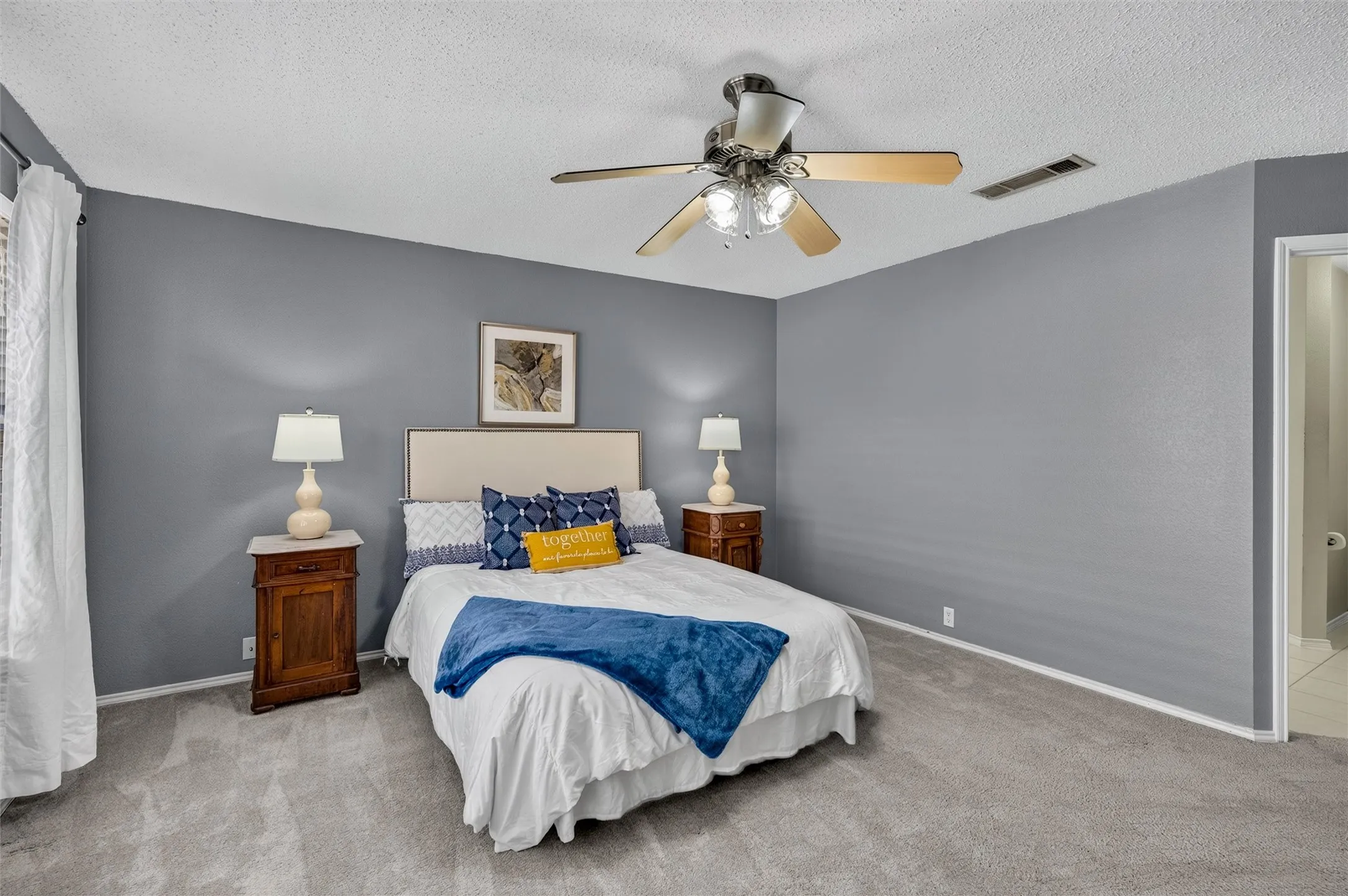 Single Family Residence For Sale in Collin County , 305 Cobblestone Drive, Wylie, Texas 75098, 4 Bedroom, 2 Bathroom, 2 Garage spaces, 2,070 Sqft, built in 2001, mls#21359617, Real Estate Agent in Wylie, Homes For Sale in Collin county, Homes For Sale in Wylie, Realtor in Wylie Texas, Real Estate Brokerage Independent Realty Texas, Luminita Cordes Realtor