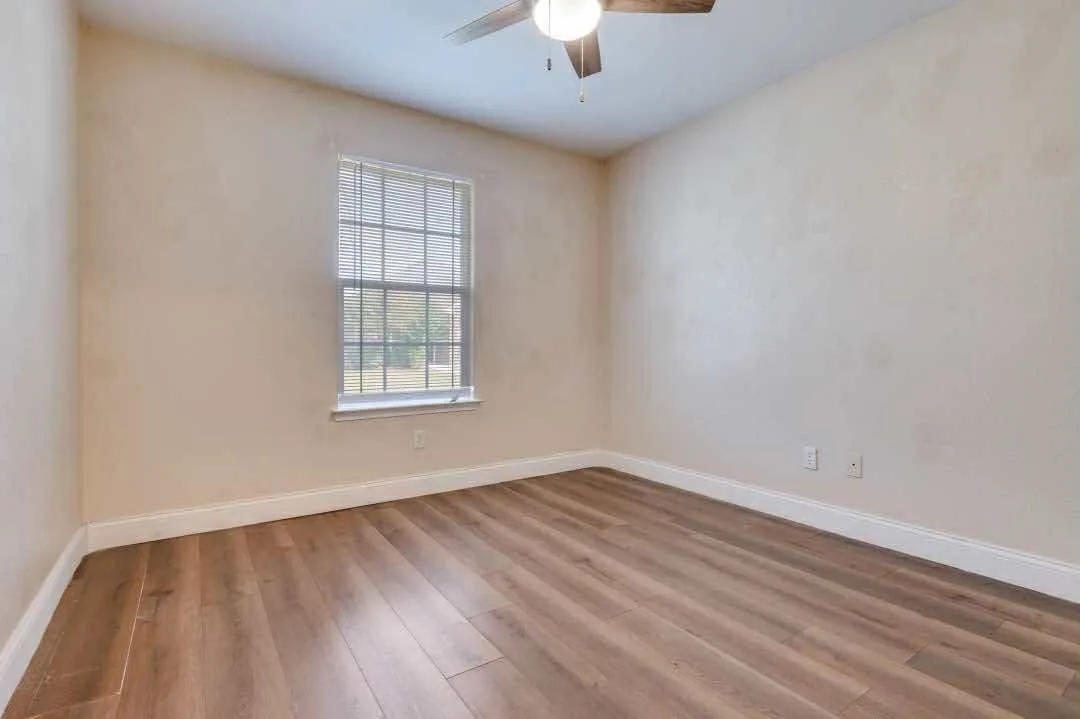 Single Family Residence For Sale in Dallas County , 2118 Augusta Street, Lancaster, Texas 75146, 4 Bedroom, 2 Bathroom, 2 Garage spaces, 1,754 Sqft, built in 2007, mls#21359621, Real Estate Agent in Lancaster, Homes For Sale in Dallas county, Homes For Sale in Lancaster, Realtor in Lancaster Texas, Real Estate Brokerage Independent Realty Texas, Luminita Cordes Realtor
