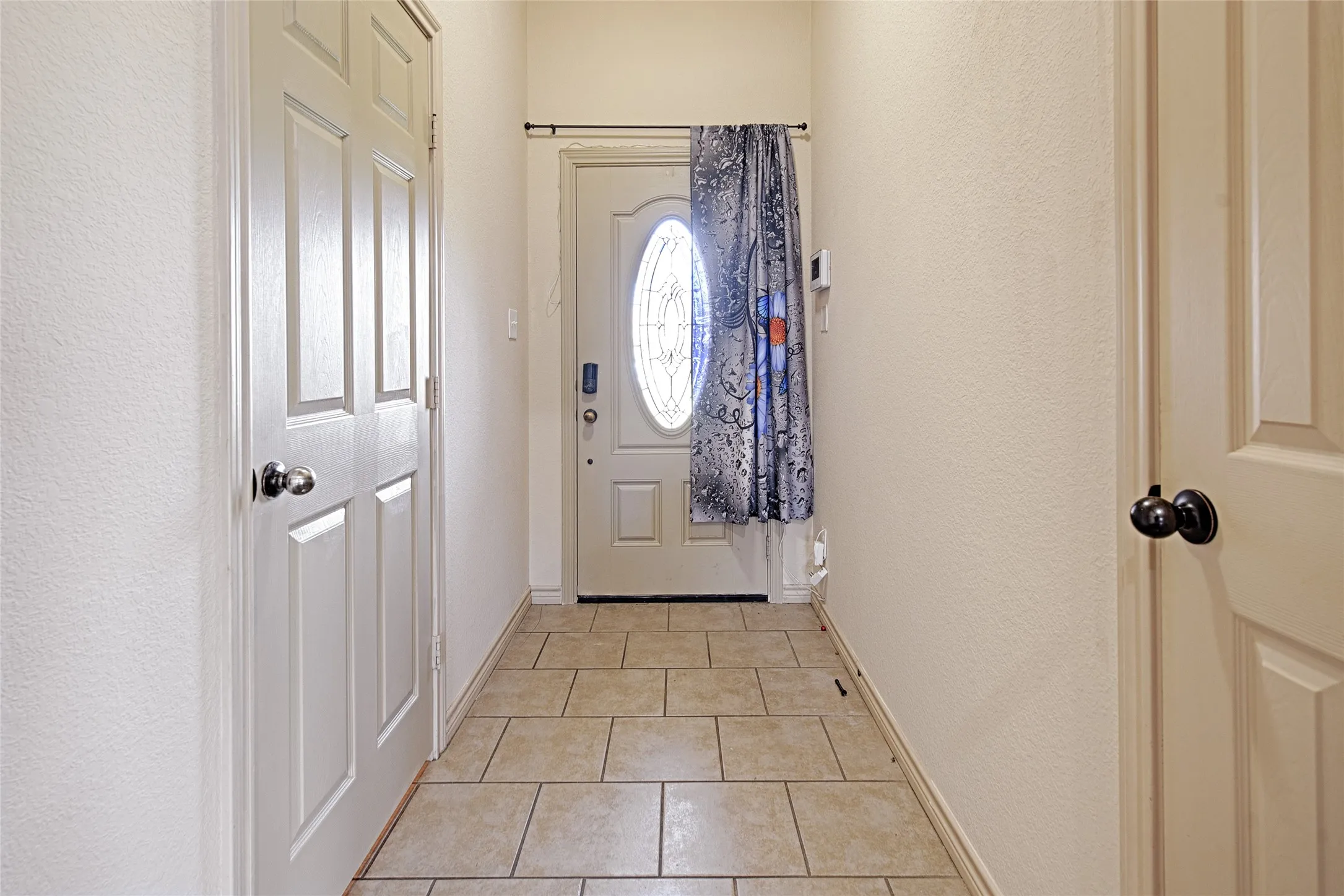 Single Family Residence For Sale in Henderson County , 307 W Alene Drive, Mabank, Texas 75147, 4 Bedroom, 2 Bathroom, 2 Garage spaces, 1,802 Sqft, built in 2013, mls#21354959, Real Estate Agent in Mabank, Homes For Sale in Henderson county, Homes For Sale in Mabank, Realtor in Mabank Texas, Real Estate Brokerage Independent Realty Texas, Luminita Cordes Realtor