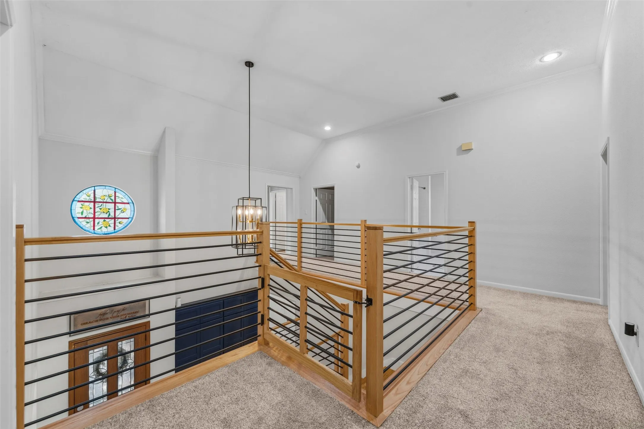 Single Family Residence For Sale in Dallas County , 501 Palm Desert Drive, Garland, Texas 75044, 5 Bedroom, 4 Bathroom, 2 Garage spaces, 4,256 Sqft, built in 1989, mls#21357397, Real Estate Agent in Garland, Homes For Sale in Dallas county, Homes For Sale in Garland, Realtor in Garland Texas, Real Estate Brokerage Independent Realty Texas, Luminita Cordes Realtor