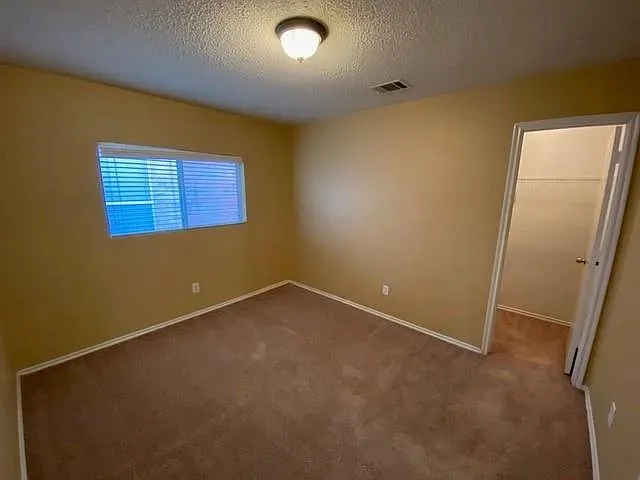 Single Family Residence For Rent in Tarrant County , 8657 Boswell Meadows Drive, Fort Worth, Texas 76179, 3 Bedroom, 2 Bathroom, 2 Garage spaces, 1,637 Sqft, built in 2006, Price $2,682, mls#21359659, Real Estate Agent in Fort Worth, Homes For Rent in Tarrant county, Homes For Rent in Fort Worth, Realtor in Fort Worth Texas, Real Estate Brokerage Independent Realty Texas, Luminita Cordes Realtor