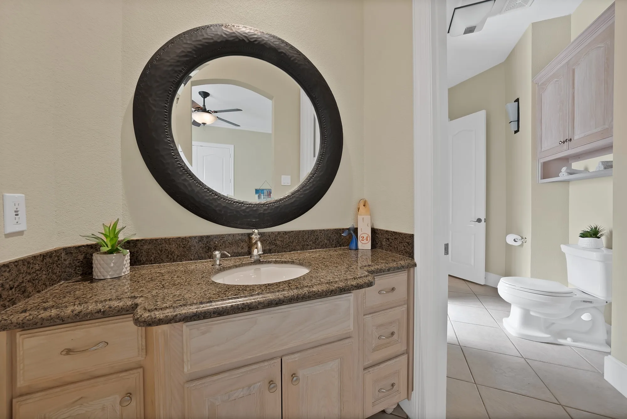 Single Family Residence For Sale in Tarrant County , 6204 Toscana Circle, Fort Worth, Texas 76140, 4 Bedroom, 4 Bathroom, 3 Garage spaces, 4,085 Sqft, built in 2005, mls#21353815, Real Estate Agent in Fort Worth, Homes For Sale in Tarrant county, Homes For Sale in Fort Worth, Realtor in Fort Worth Texas, Real Estate Brokerage Independent Realty Texas, Luminita Cordes Realtor
