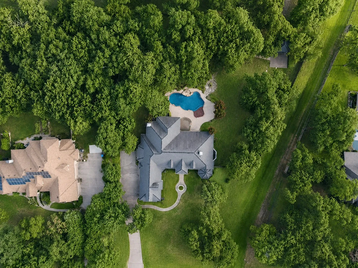 Single Family Residence For Sale in Tarrant County , 6204 Toscana Circle, Fort Worth, Texas 76140, 4 Bedroom, 4 Bathroom, 3 Garage spaces, 4,085 Sqft, built in 2005, mls#21353815, Real Estate Agent in Fort Worth, Homes For Sale in Tarrant county, Homes For Sale in Fort Worth, Realtor in Fort Worth Texas, Real Estate Brokerage Independent Realty Texas, Luminita Cordes Realtor