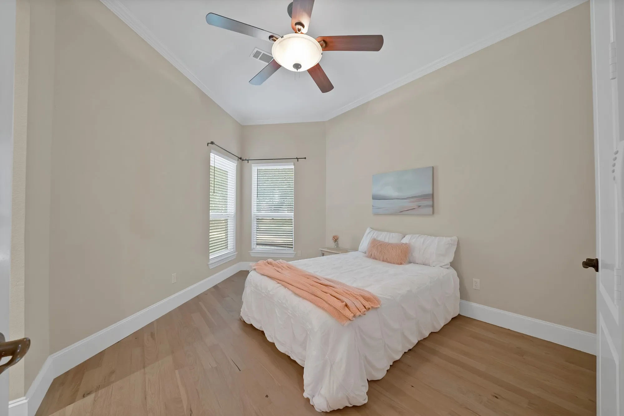 Single Family Residence For Sale in Tarrant County , 6204 Toscana Circle, Fort Worth, Texas 76140, 4 Bedroom, 4 Bathroom, 3 Garage spaces, 4,085 Sqft, built in 2005, mls#21353815, Real Estate Agent in Fort Worth, Homes For Sale in Tarrant county, Homes For Sale in Fort Worth, Realtor in Fort Worth Texas, Real Estate Brokerage Independent Realty Texas, Luminita Cordes Realtor