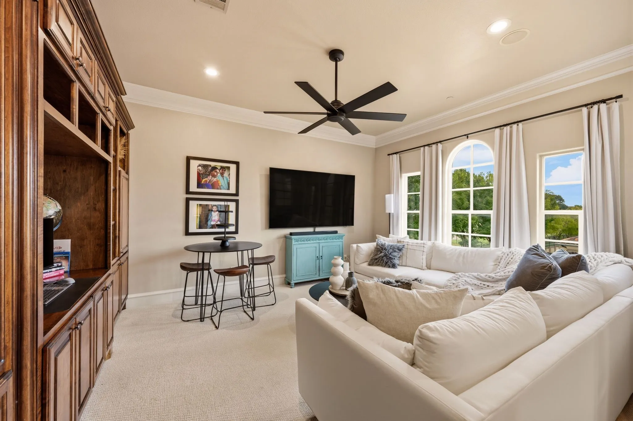Condominium For Sale in Tarrant County , 72 Casa Lane, Colleyville, Texas 76034, 3 Bedroom, 4 Bathroom, 2 Garage spaces, 3,222 Sqft, built in 2006, mls#21355691, Real Estate Agent in Colleyville, Homes For Sale in Tarrant county, Homes For Sale in Colleyville, Realtor in Colleyville Texas, Real Estate Brokerage Independent Realty Texas, Luminita Cordes Realtor