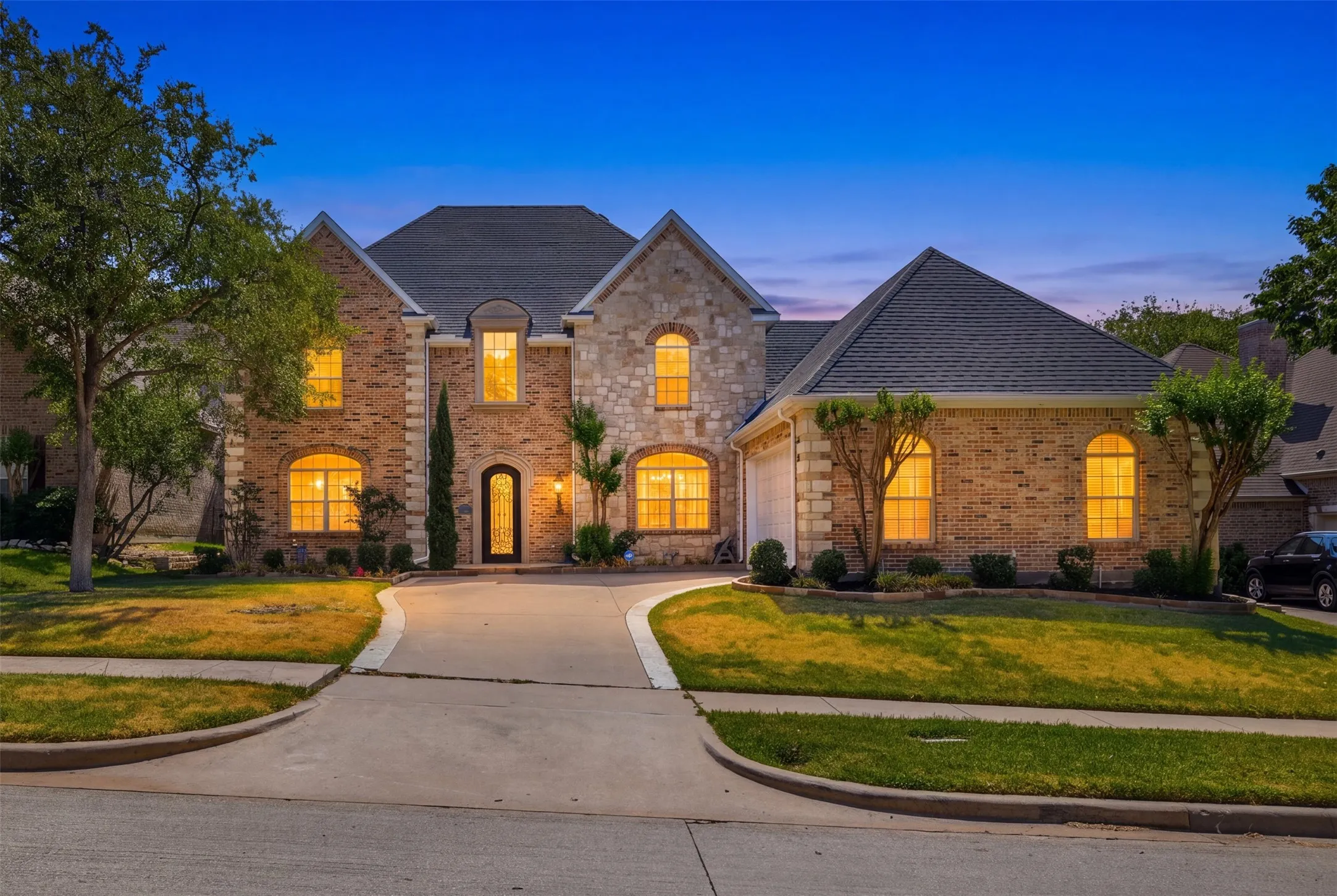 Single Family Residence For Sale in Dallas County , 7506 Briarglen Court, Garland, Texas 75044, 4 Bedroom, 3 Bathroom, 2 Garage spaces, 3,519 Sqft, built in 1999, mls#21359670, Real Estate Agent in Garland, Homes For Sale in Dallas county, Homes For Sale in Garland, Realtor in Garland Texas, Real Estate Brokerage Independent Realty Texas, Luminita Cordes Realtor