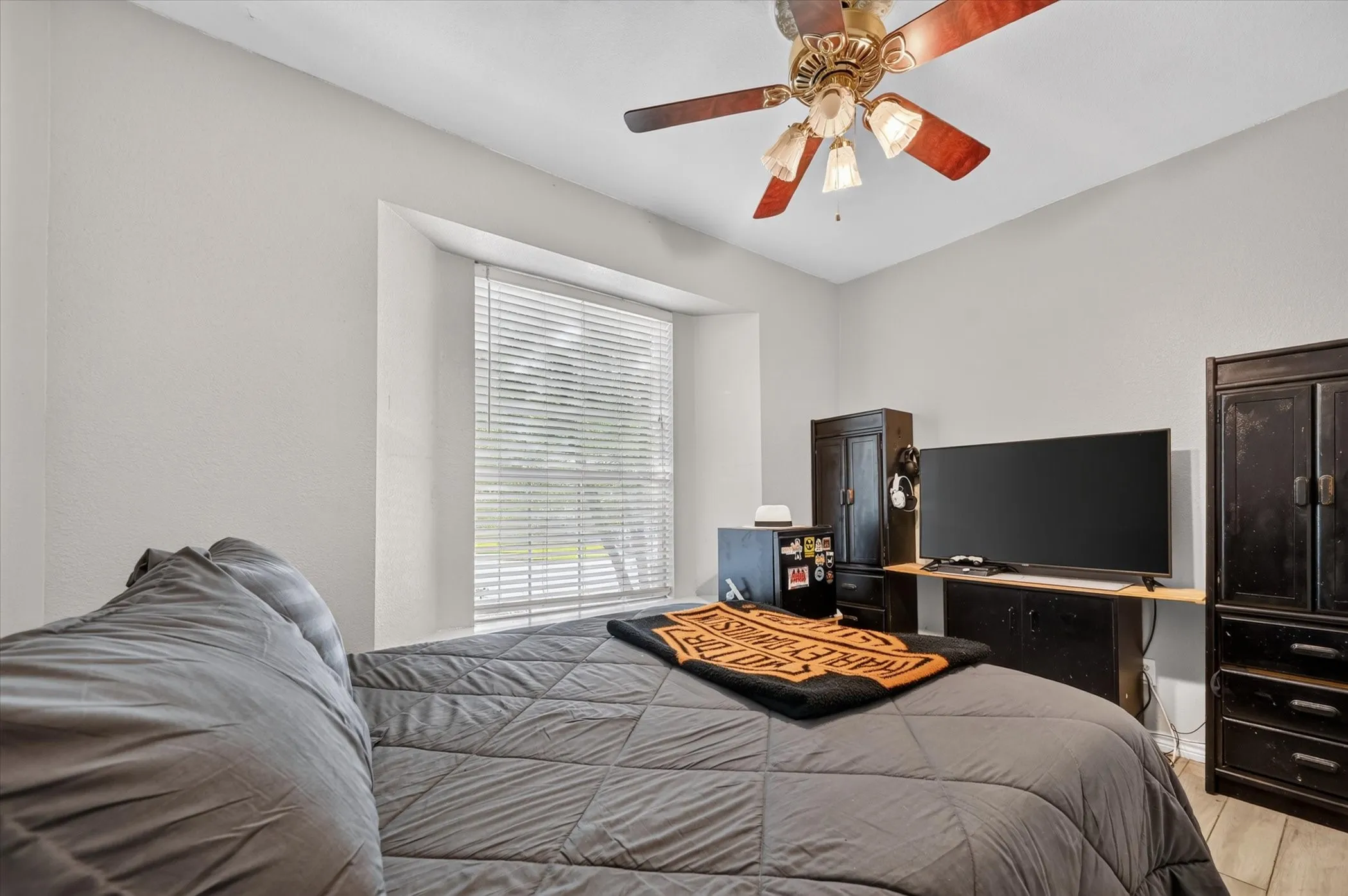 2nd bedroom/office