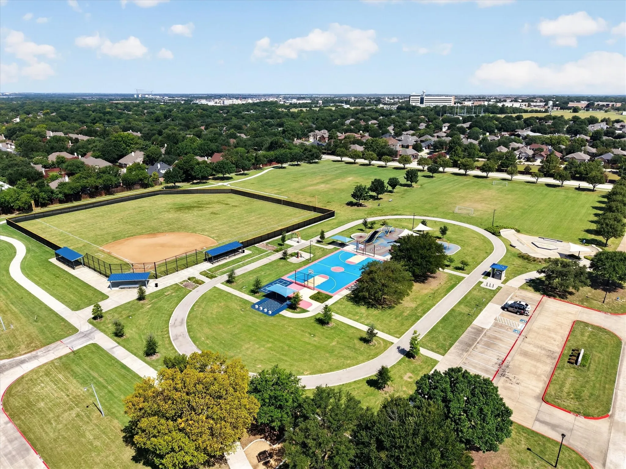 Single Family Residence For Sale in Collin County , 3300 Woodberry Lane, Mc Kinney, Texas 75071, 5 Bedroom, 3 Bathroom, 2 Garage spaces, 2,698 Sqft, built in 1999, mls#21359666, Real Estate Agent in Mc Kinney, Homes For Sale in Collin county, Homes For Sale in Mc Kinney, Realtor in Mc Kinney Texas, Real Estate Brokerage Independent Realty Texas, Luminita Cordes Realtor