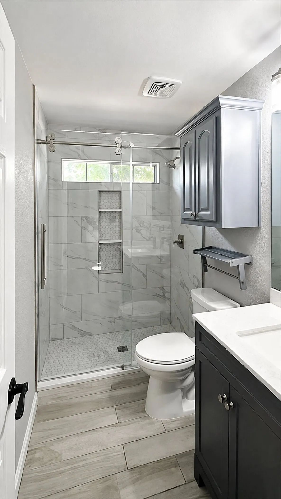 Brand new luxury shower