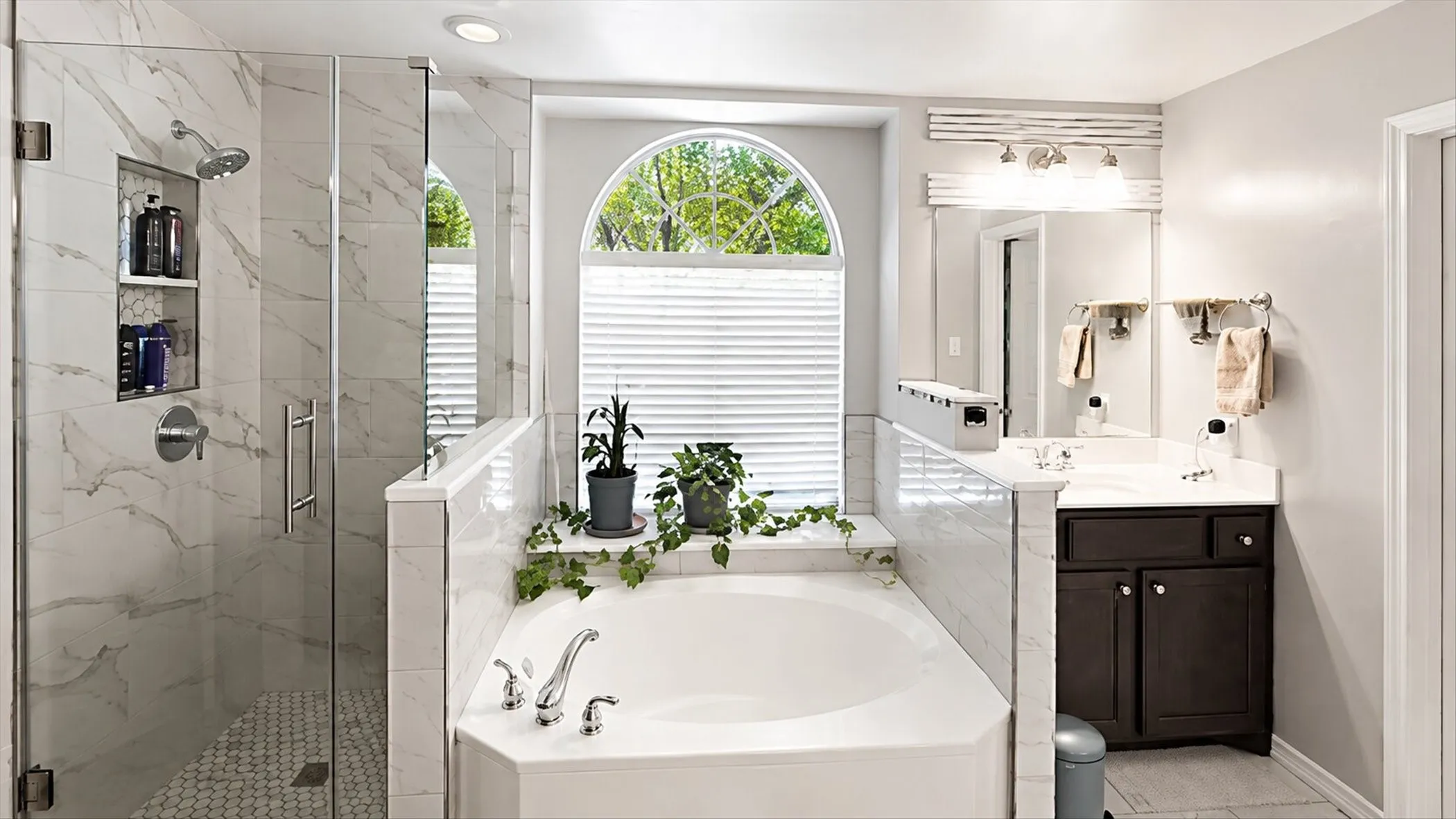 Spa feel luxury shower