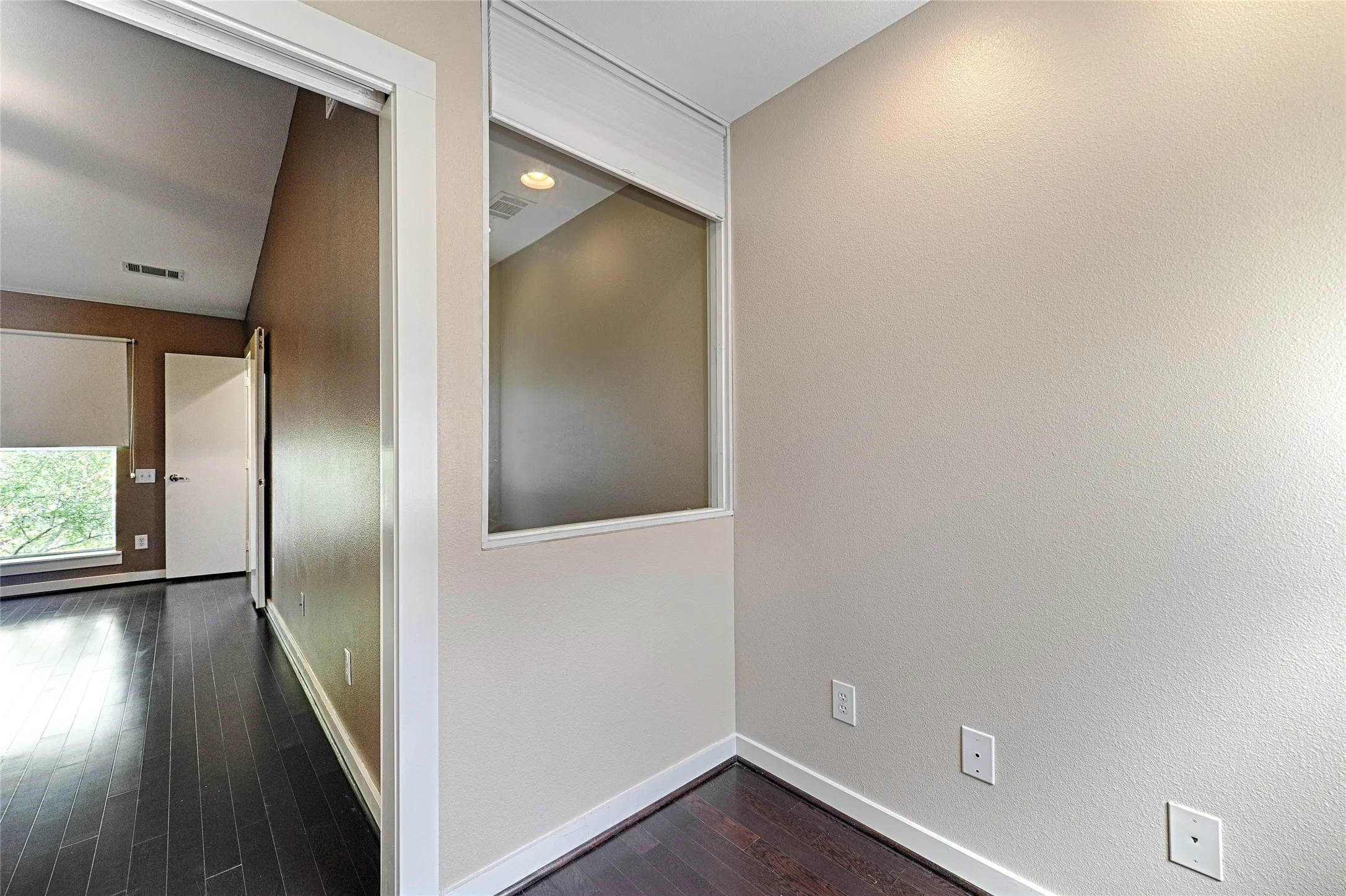 Office nook off Master