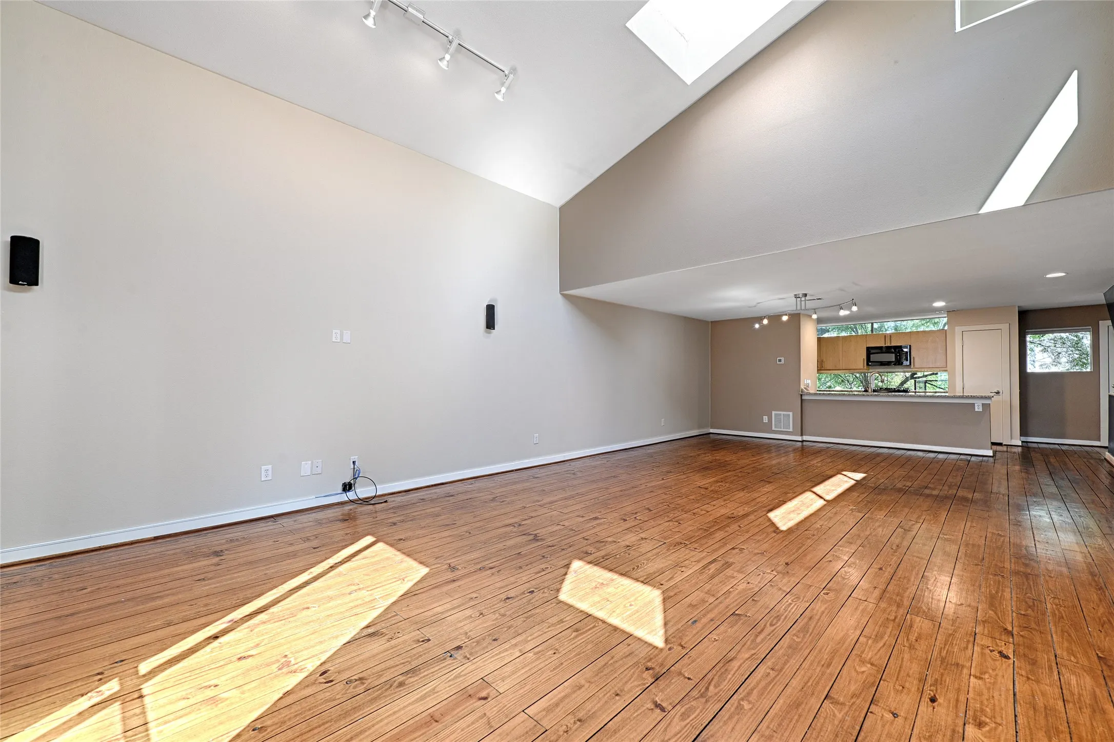 Open concept living dining