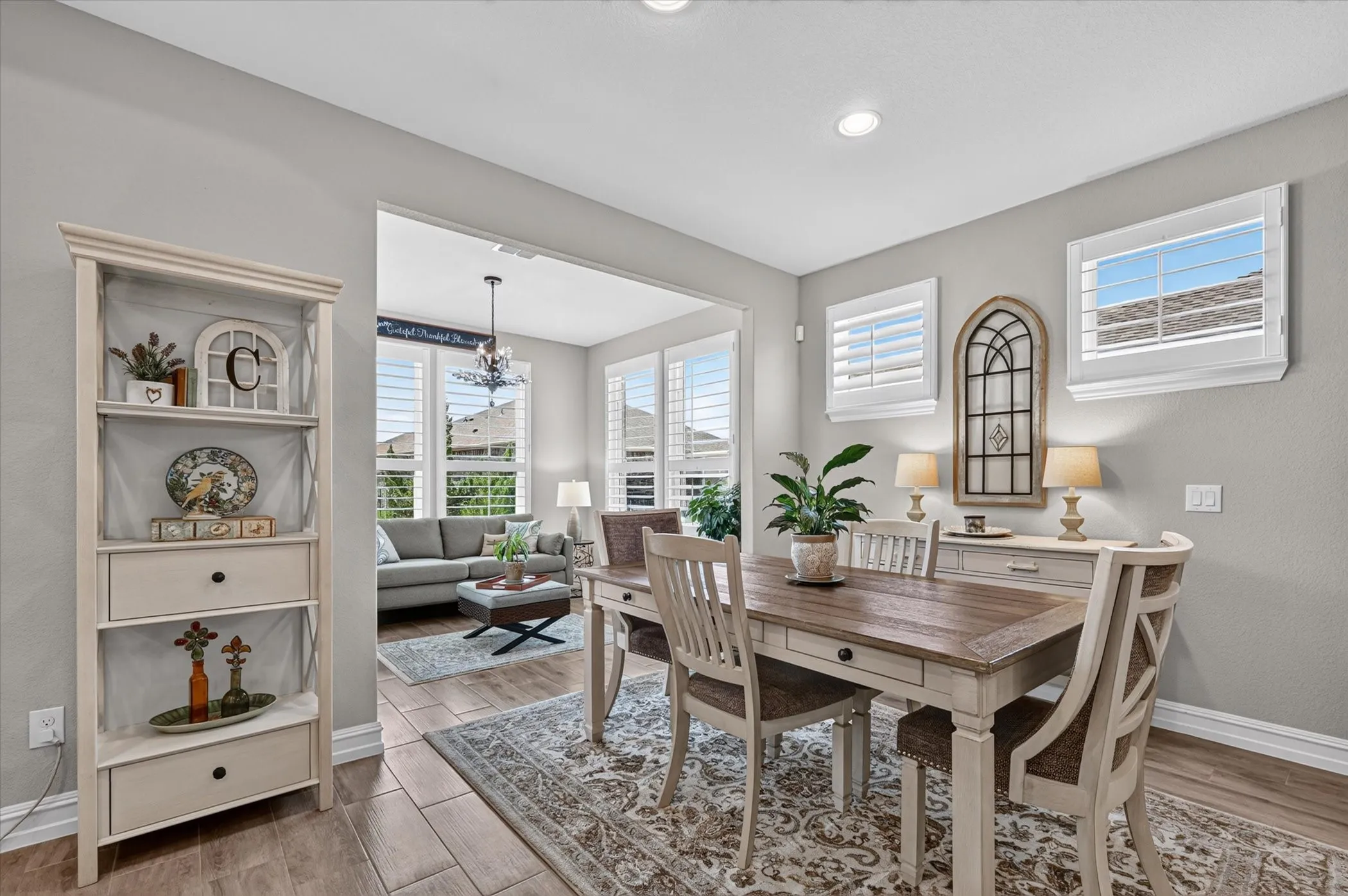 Single Family Residence For Sale in Denton County , 1725 Port Royal Lane, Frisco, Texas 75036, 2 Bedroom, 2 Bathroom, 2 Garage spaces, 1,840 Sqft, built in 2019, mls#21354109, Real Estate Agent in Frisco, Homes For Sale in Denton county, Homes For Sale in Frisco, Realtor in Frisco Texas, Real Estate Brokerage Independent Realty Texas, Luminita Cordes Realtor