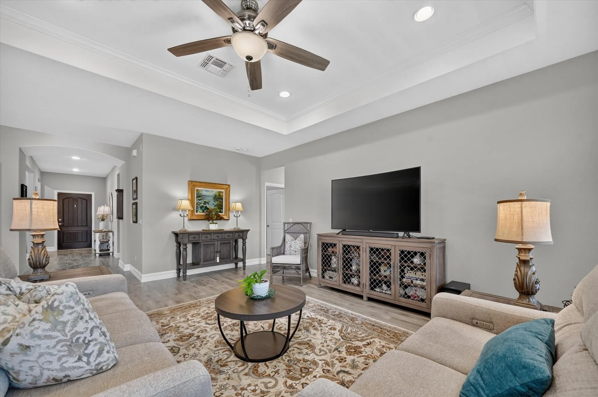 Single Family Residence For Sale in Denton County , 1725 Port Royal Lane, Frisco, Texas 75036, 2 Bedroom, 2 Bathroom, 2 Garage spaces, 1,840 Sqft, built in 2019, mls#21354109, Real Estate Agent in Frisco, Homes For Sale in Denton county, Homes For Sale in Frisco, Realtor in Frisco Texas, Real Estate Brokerage Independent Realty Texas, Luminita Cordes Realtor