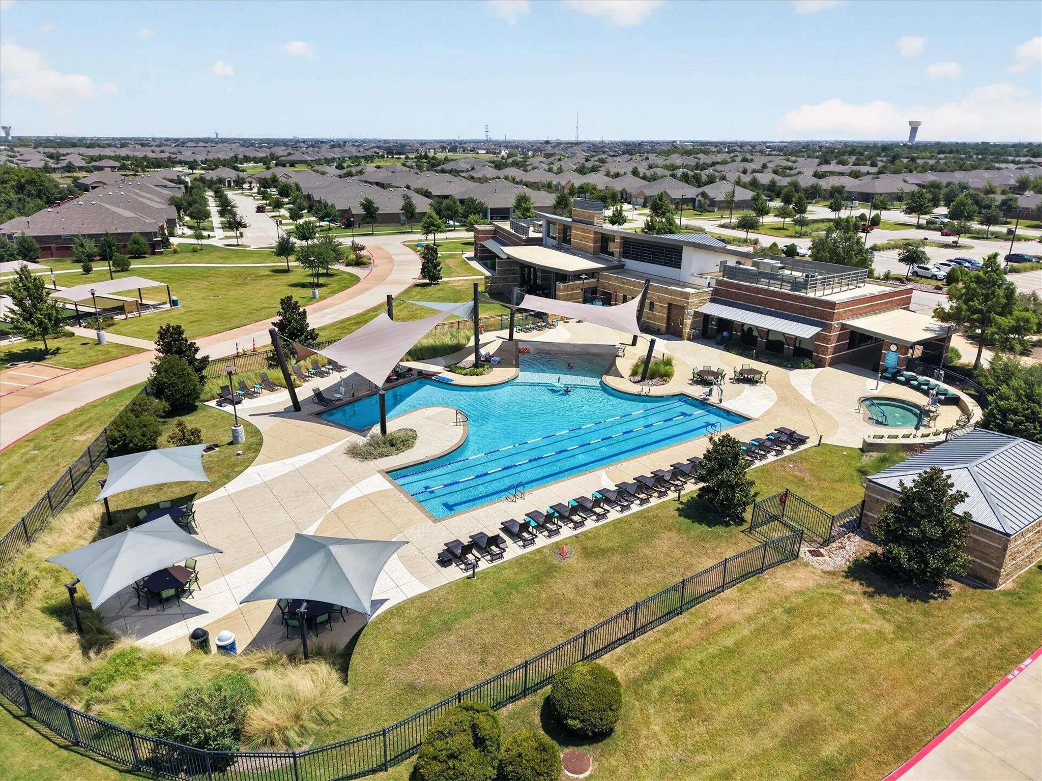 Single Family Residence For Sale in Denton County , 1725 Port Royal Lane, Frisco, Texas 75036, 2 Bedroom, 2 Bathroom, 2 Garage spaces, 1,840 Sqft, built in 2019, mls#21354109, Real Estate Agent in Frisco, Homes For Sale in Denton county, Homes For Sale in Frisco, Realtor in Frisco Texas, Real Estate Brokerage Independent Realty Texas, Luminita Cordes Realtor