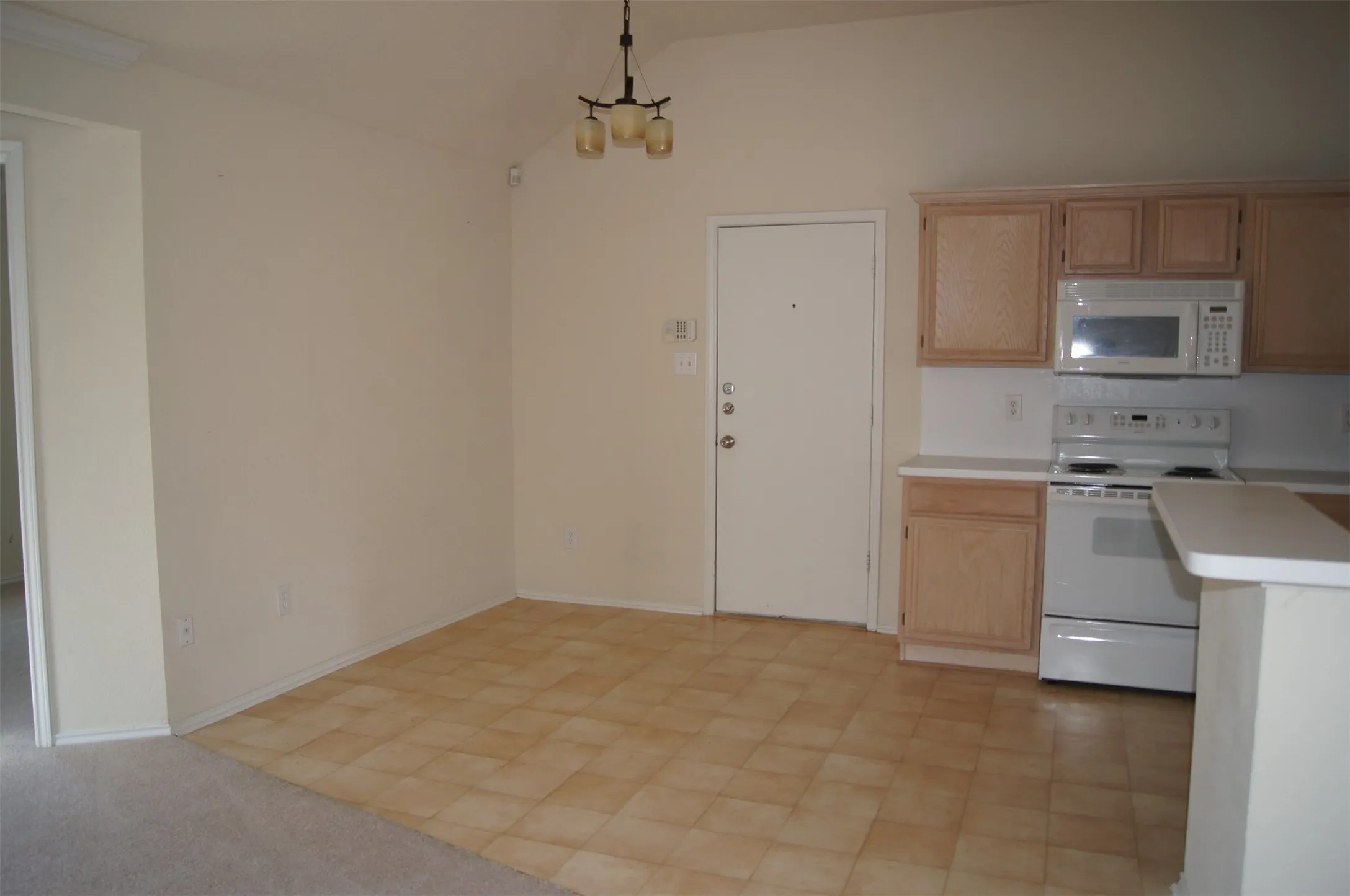Single Family Residence For Sale in Dallas County , 8317 Spinnaker Cove, Rowlett, Texas 75089, 3 Bedroom, 2 Bathroom, 2 Garage spaces, 1,514 Sqft, built in 1995, mls#21355644, Real Estate Agent in Rowlett, Homes For Sale in Dallas county, Homes For Sale in Rowlett, Realtor in Rowlett Texas, Real Estate Brokerage Independent Realty Texas, Luminita Cordes Realtor