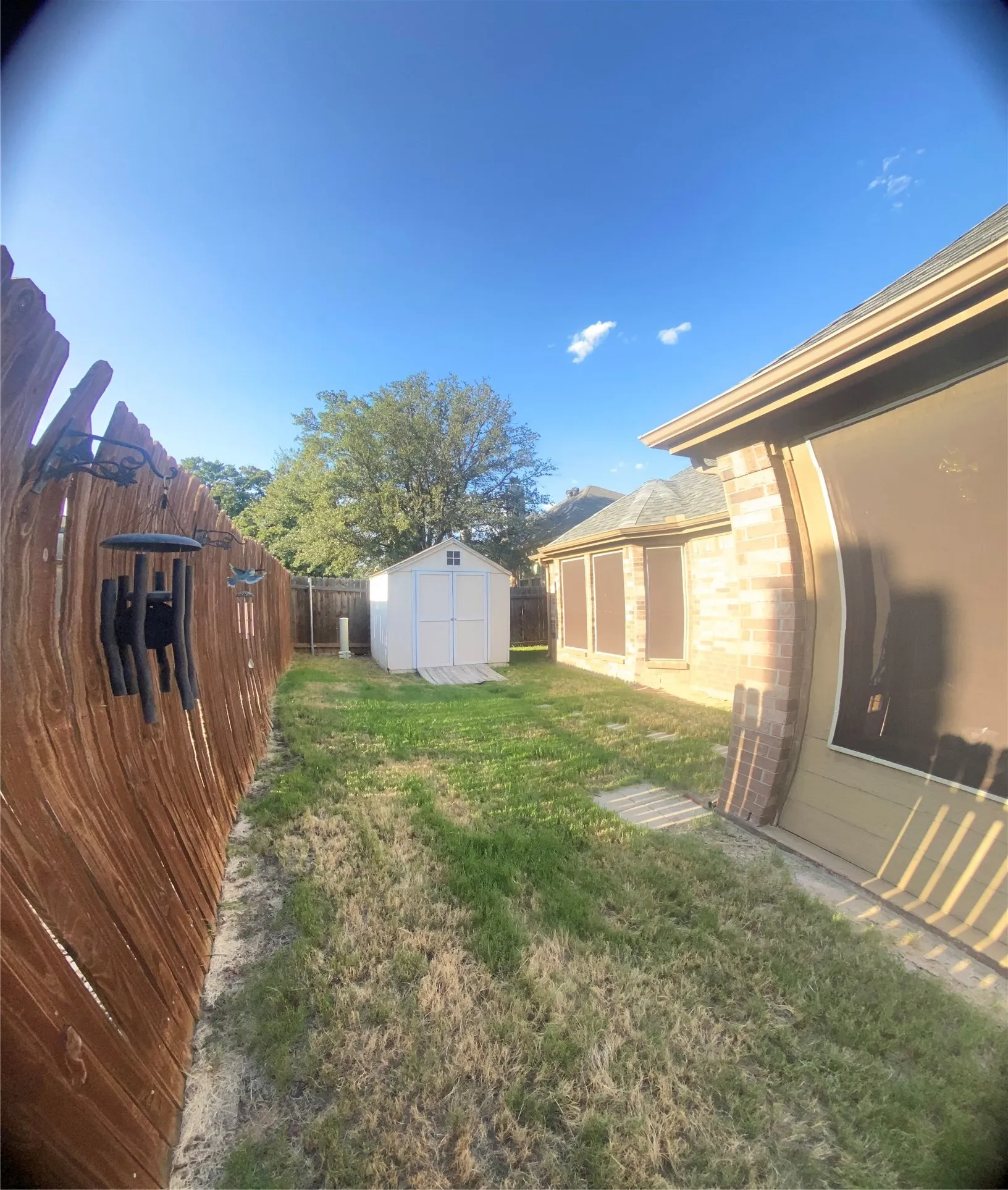 Single Family Residence For Sale in Parker County , 2250 Kaitlyn Drive, Weatherford, Texas 76087, 4 Bedroom, 2 Bathroom, 2 Garage spaces, 1,760 Sqft, built in 2008, mls#21359463, Real Estate Agent in Weatherford, Homes For Sale in Parker county, Homes For Sale in Weatherford, Realtor in Weatherford Texas, Real Estate Brokerage Independent Realty Texas, Luminita Cordes Realtor