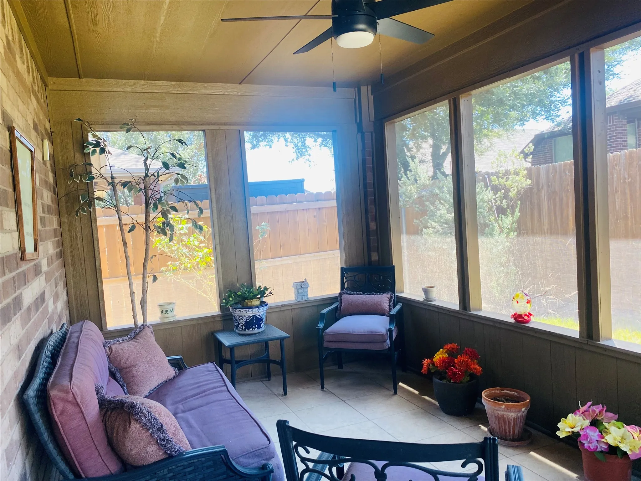 Single Family Residence For Sale in Parker County , 2250 Kaitlyn Drive, Weatherford, Texas 76087, 4 Bedroom, 2 Bathroom, 2 Garage spaces, 1,760 Sqft, built in 2008, mls#21359463, Real Estate Agent in Weatherford, Homes For Sale in Parker county, Homes For Sale in Weatherford, Realtor in Weatherford Texas, Real Estate Brokerage Independent Realty Texas, Luminita Cordes Realtor