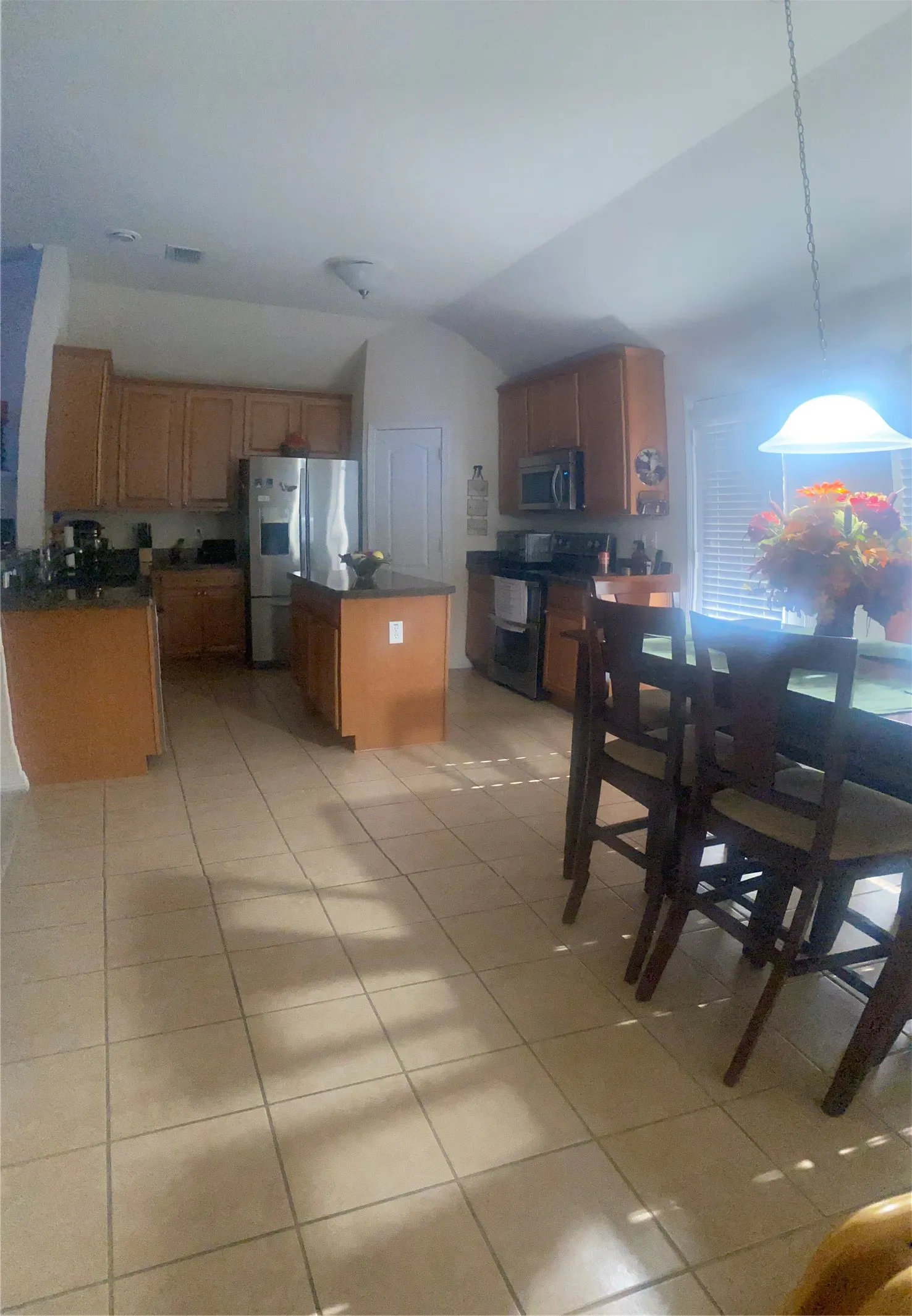 Single Family Residence For Sale in Parker County , 2250 Kaitlyn Drive, Weatherford, Texas 76087, 4 Bedroom, 2 Bathroom, 2 Garage spaces, 1,760 Sqft, built in 2008, mls#21359463, Real Estate Agent in Weatherford, Homes For Sale in Parker county, Homes For Sale in Weatherford, Realtor in Weatherford Texas, Real Estate Brokerage Independent Realty Texas, Luminita Cordes Realtor