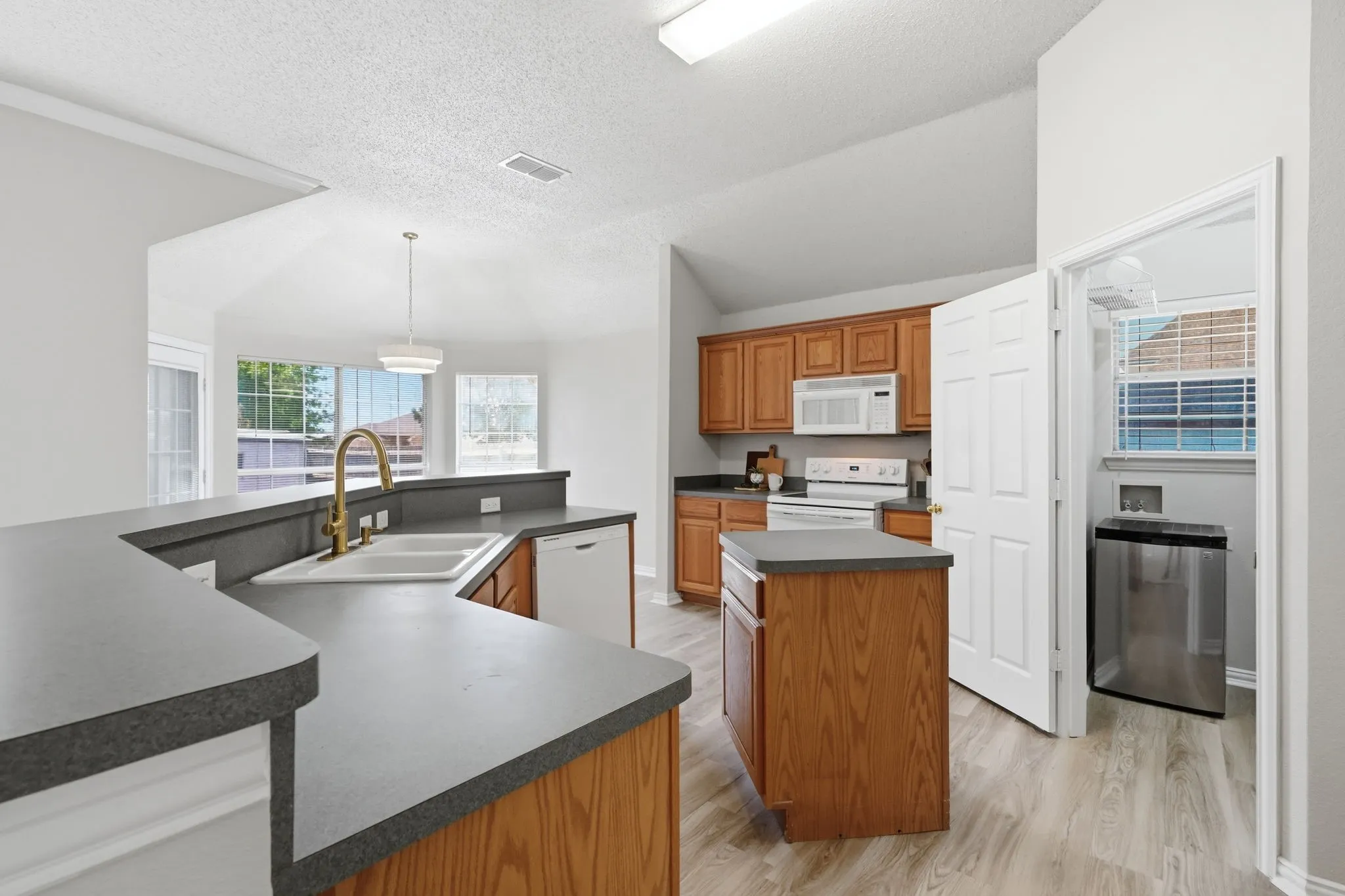 Convenient access to utility room