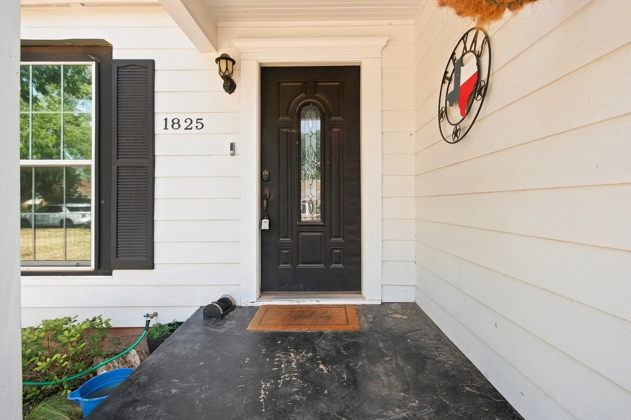 Single Family Residence For Sale in Taylor County , 1825 Sycamore Street, Abilene, Texas 79602, 2 Bedroom, 1 Bathroom, Garage spaces, 1,093 Sqft, built in 1942, mls#21357739, Real Estate Agent in Abilene, Homes For Sale in Taylor county, Homes For Sale in Abilene, Realtor in Abilene Texas, Real Estate Brokerage Independent Realty Texas, Luminita Cordes Realtor