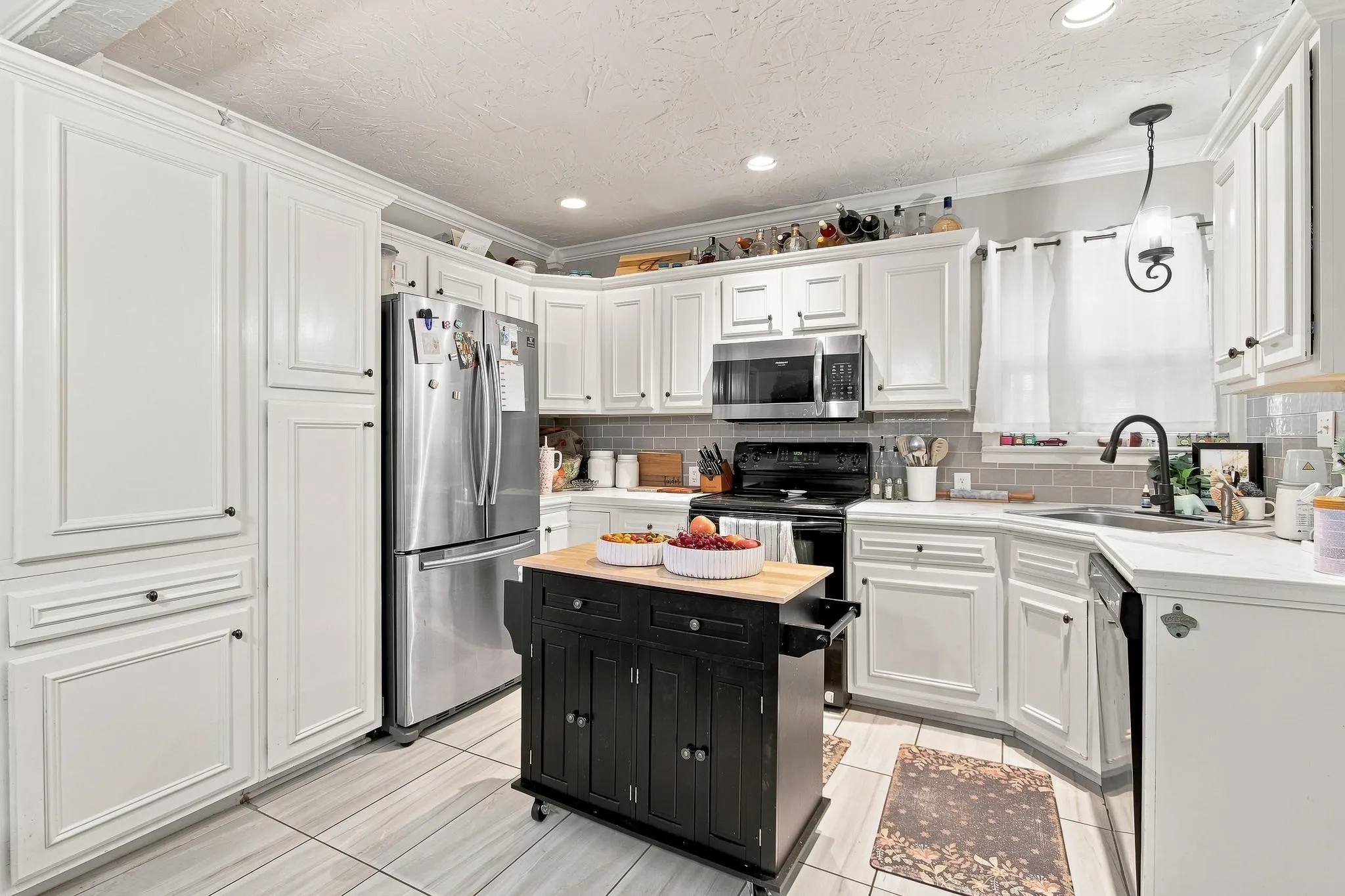 Single Family Residence For Sale in Taylor County , 1825 Sycamore Street, Abilene, Texas 79602, 2 Bedroom, 1 Bathroom, Garage spaces, 1,093 Sqft, built in 1942, mls#21357739, Real Estate Agent in Abilene, Homes For Sale in Taylor county, Homes For Sale in Abilene, Realtor in Abilene Texas, Real Estate Brokerage Independent Realty Texas, Luminita Cordes Realtor
