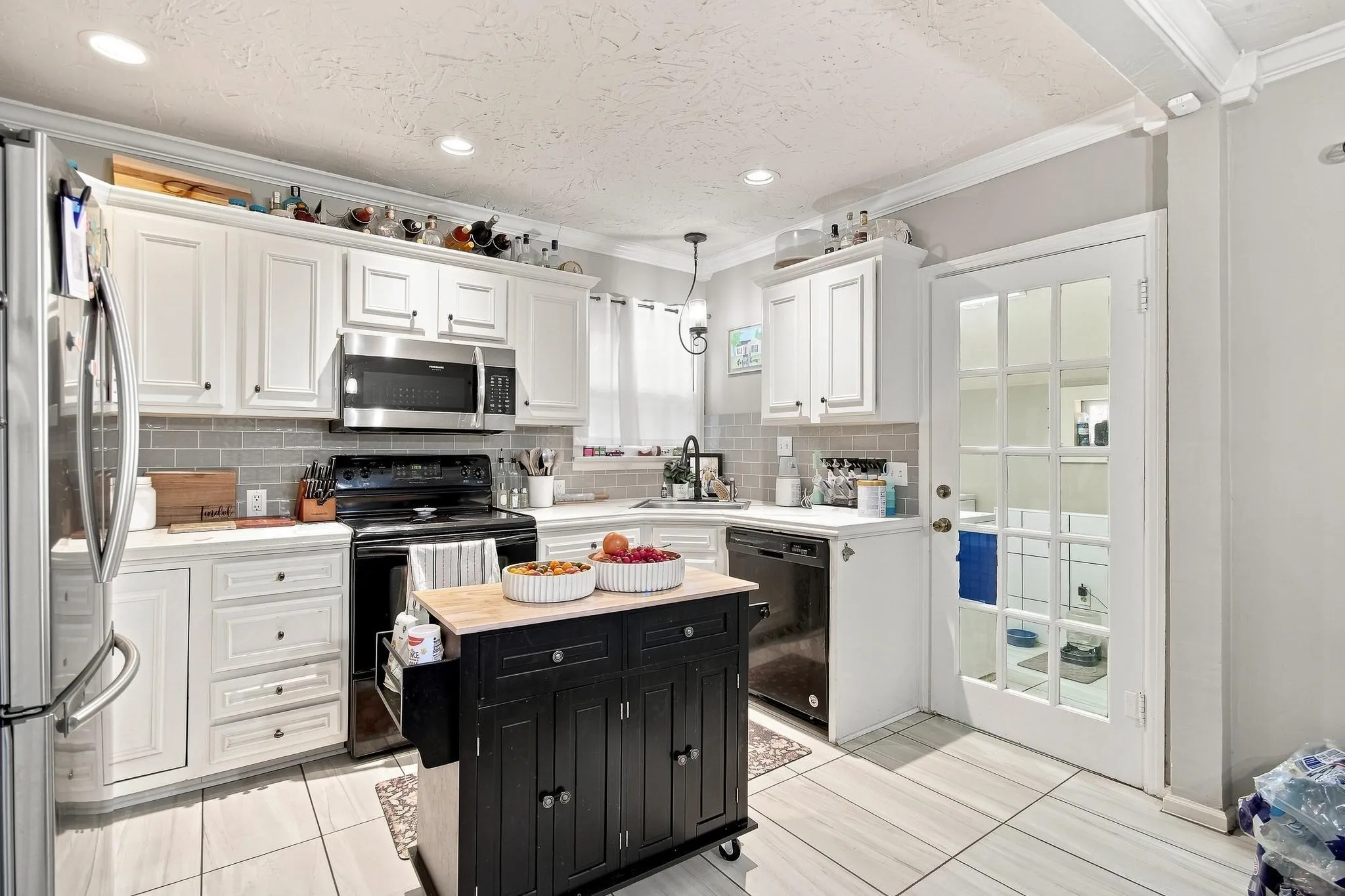 Single Family Residence For Sale in Taylor County , 1825 Sycamore Street, Abilene, Texas 79602, 2 Bedroom, 1 Bathroom, Garage spaces, 1,093 Sqft, built in 1942, mls#21357739, Real Estate Agent in Abilene, Homes For Sale in Taylor county, Homes For Sale in Abilene, Realtor in Abilene Texas, Real Estate Brokerage Independent Realty Texas, Luminita Cordes Realtor