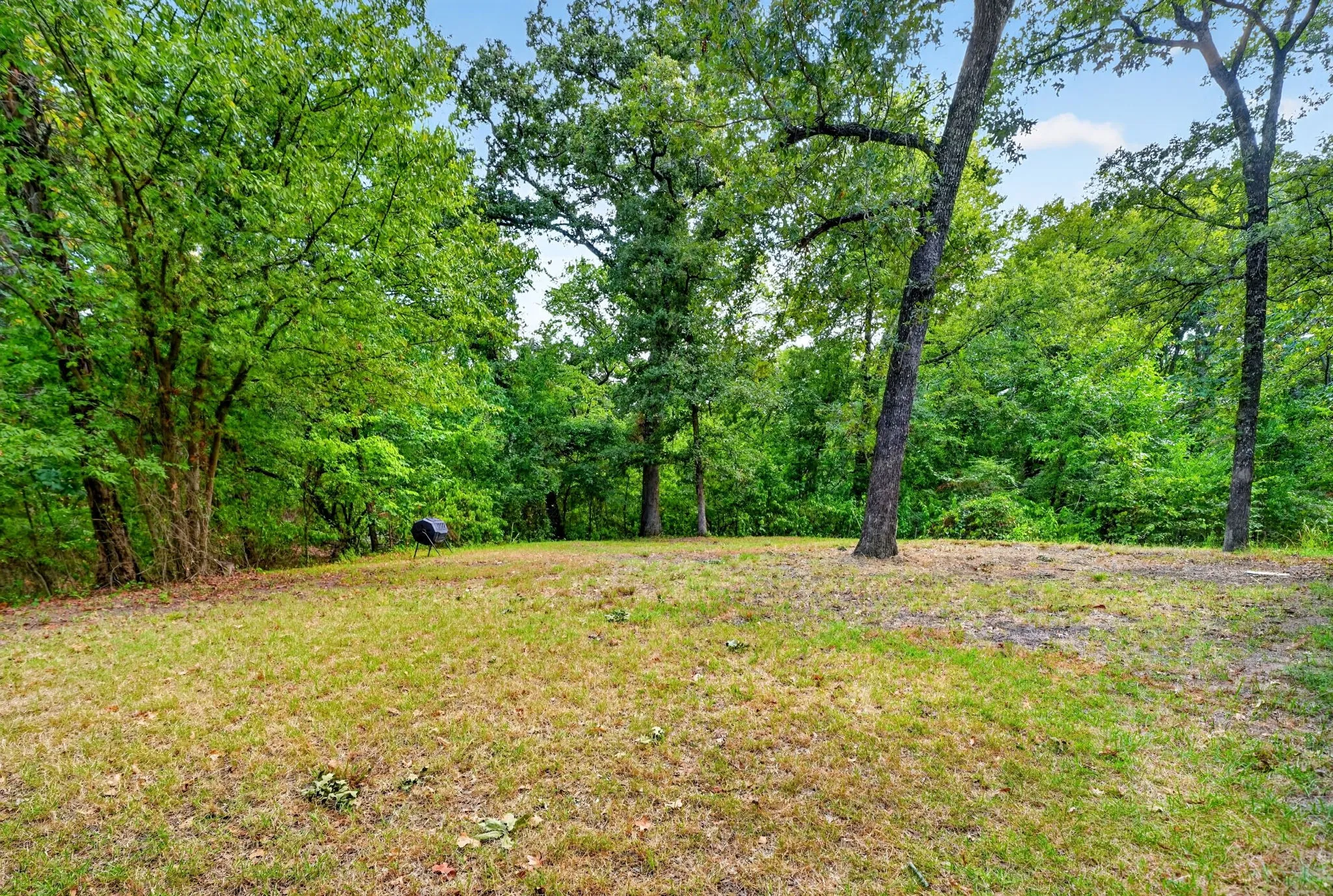 Single Family Residence For Sale in Hunt County , 10504 County Road 2450, Terrell, Texas 75160, 5 Bedroom, 3 Bathroom, 2 Garage spaces, 3,830 Sqft, built in 1991, Price $759,150, mls#21351689, Real Estate Agent in Terrell, Homes For Sale in Hunt county, Homes For Sale in Terrell, Realtor in Terrell Texas, Real Estate Brokerage Independent Realty Texas, Luminita Cordes Realtor
