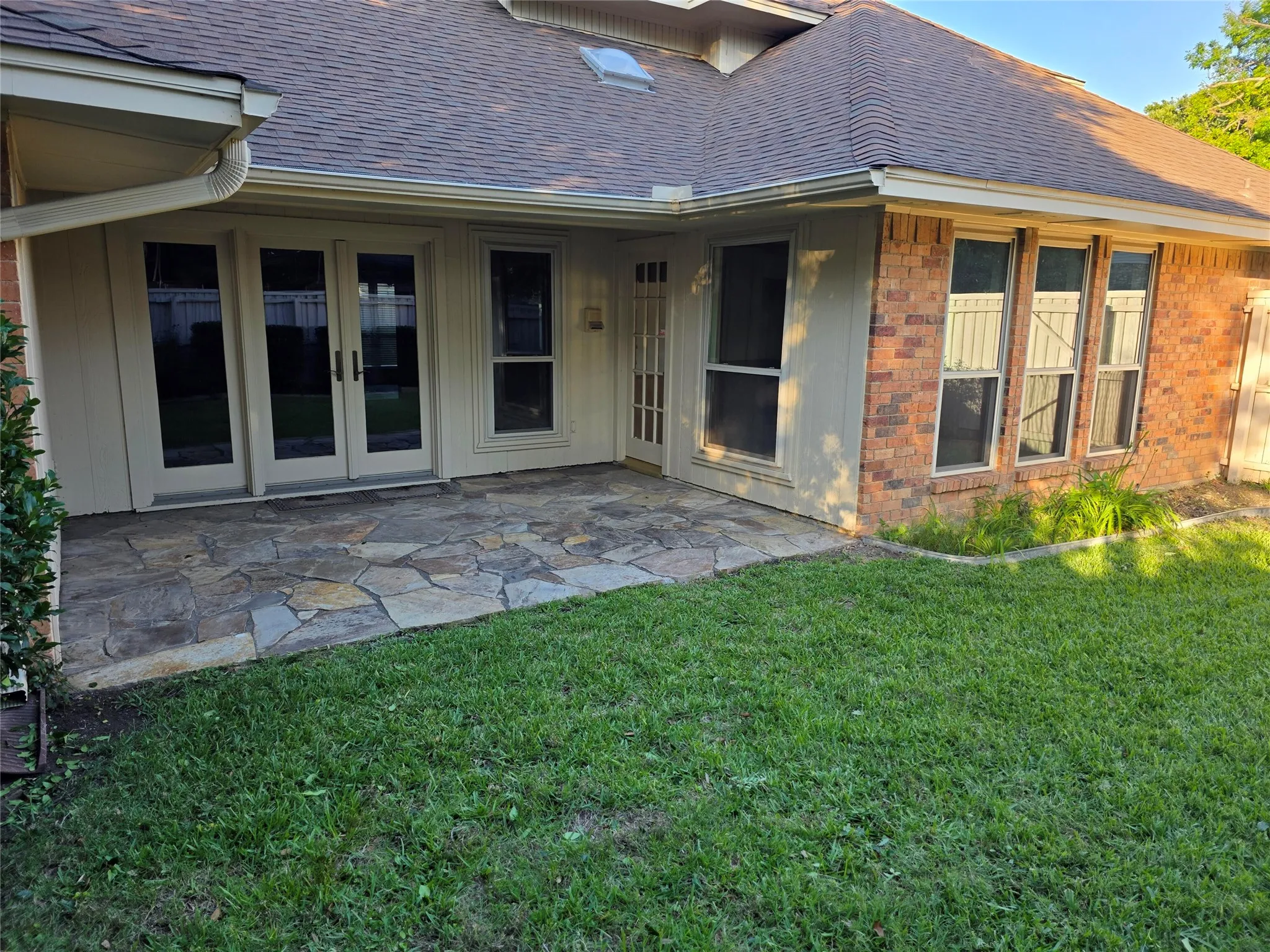 Single Family Residence For Sale in Dallas County , 2214 Shannon Lane, Richardson, Texas 75082, 4 Bedroom, 4 Bathroom, 2 Garage spaces, 2,708 Sqft, built in 1980, Price $539,900, mls#21359684, Real Estate Agent in Richardson, Homes For Sale in Dallas county, Homes For Sale in Richardson, Realtor in Richardson Texas, Real Estate Brokerage Independent Realty Texas, Luminita Cordes Realtor