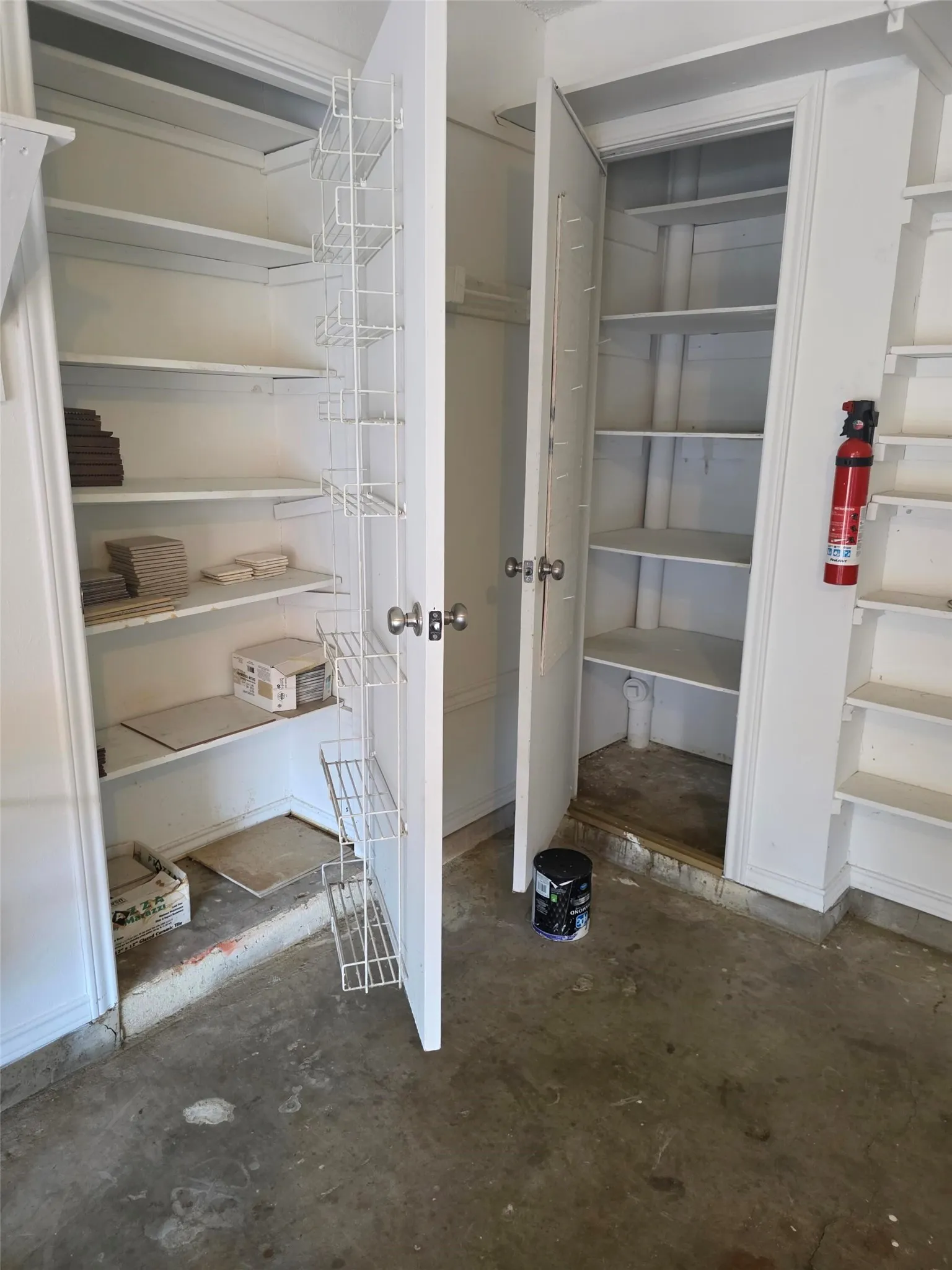 Single Family Residence For Sale in Dallas County , 2214 Shannon Lane, Richardson, Texas 75082, 4 Bedroom, 4 Bathroom, 2 Garage spaces, 2,708 Sqft, built in 1980, Price $539,900, mls#21359684, Real Estate Agent in Richardson, Homes For Sale in Dallas county, Homes For Sale in Richardson, Realtor in Richardson Texas, Real Estate Brokerage Independent Realty Texas, Luminita Cordes Realtor