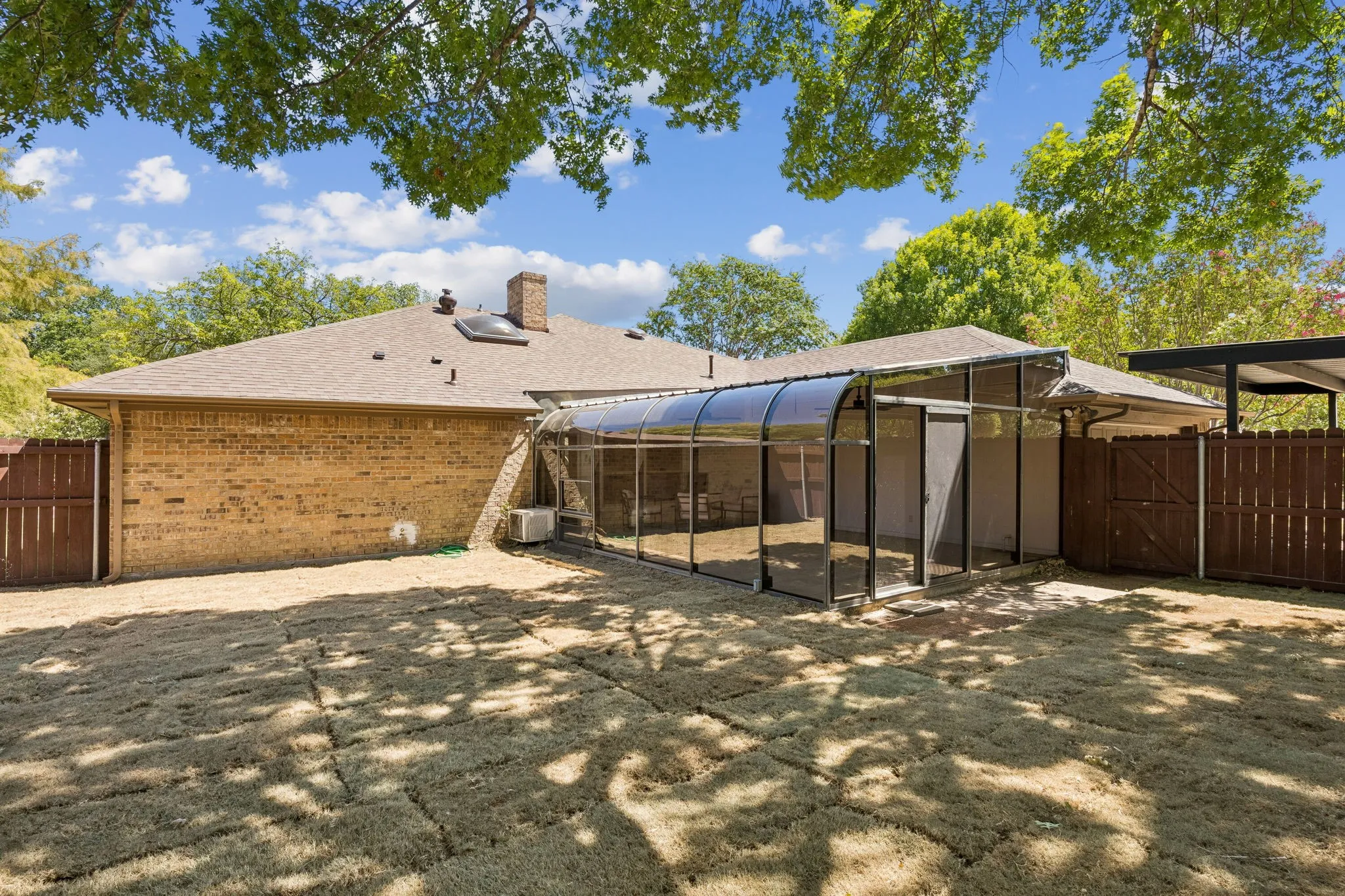 Single Family Residence For Sale in Collin County , 3101 Foxboro Drive, Richardson, Texas 75082, 4 Bedroom, 2 Bathroom, 2 Garage spaces, 1,864 Sqft, built in 1979, mls#21359689, Real Estate Agent in Richardson, Homes For Sale in Collin county, Homes For Sale in Richardson, Realtor in Richardson Texas, Real Estate Brokerage Independent Realty Texas, Luminita Cordes Realtor