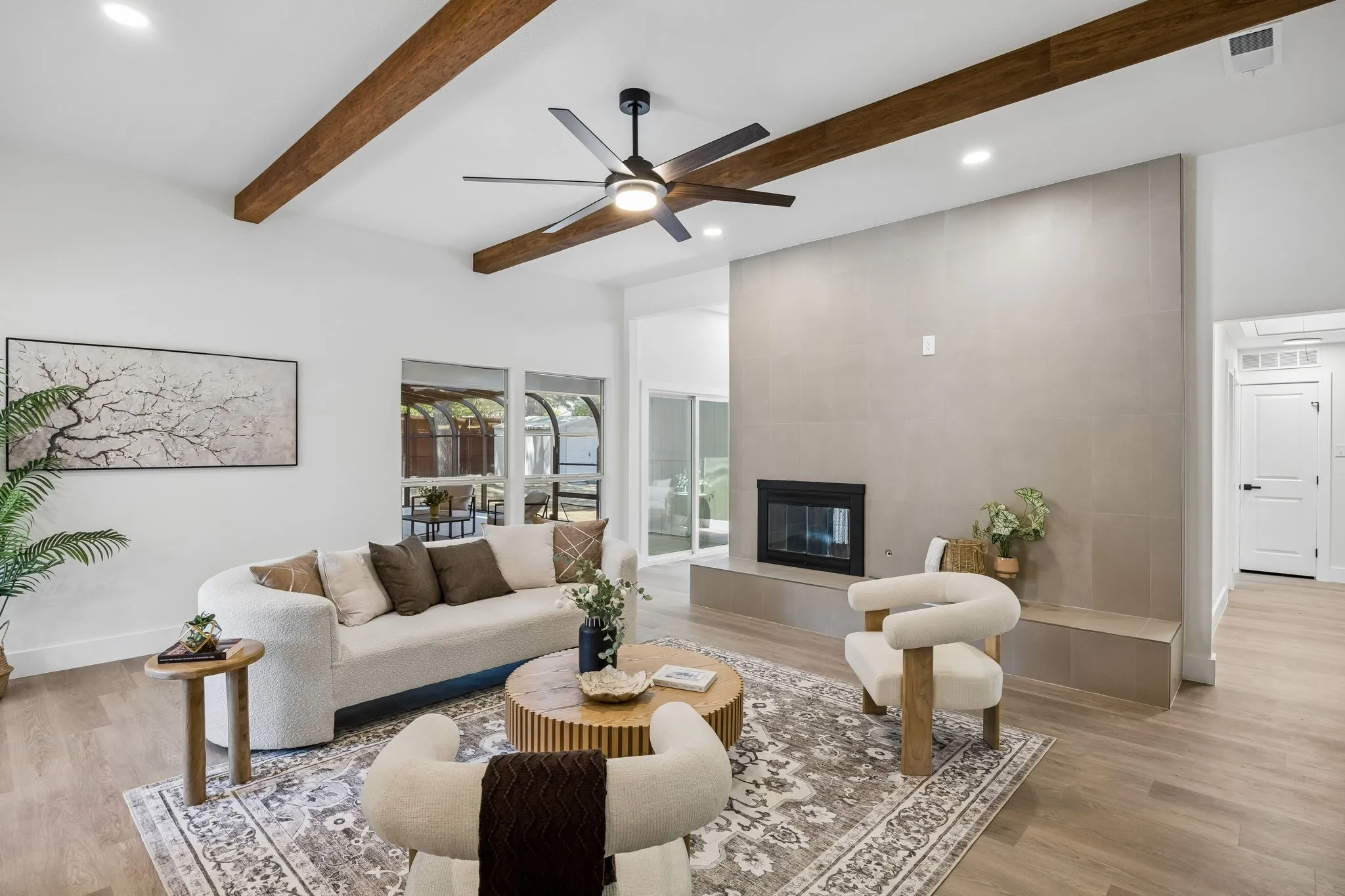Single Family Residence For Sale in Collin County , 3101 Foxboro Drive, Richardson, Texas 75082, 4 Bedroom, 2 Bathroom, 2 Garage spaces, 1,864 Sqft, built in 1979, mls#21359689, Real Estate Agent in Richardson, Homes For Sale in Collin county, Homes For Sale in Richardson, Realtor in Richardson Texas, Real Estate Brokerage Independent Realty Texas, Luminita Cordes Realtor