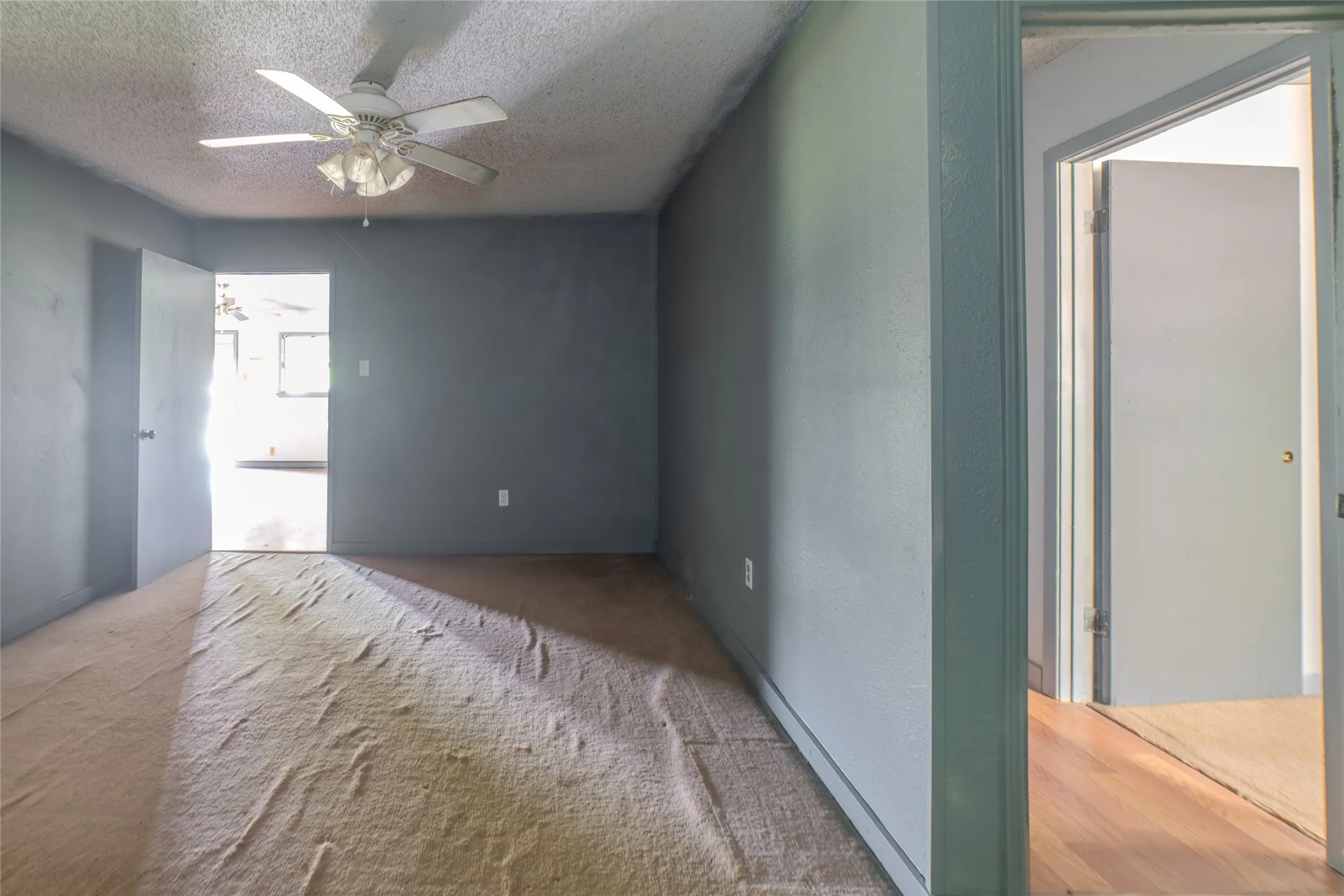 Single Family Residence For Sale in Titus County , 103 W Lide Street, Talco, Texas 75487, 3 Bedroom, 2 Bathroom, Garage spaces, 1,866 Sqft, built in 1968, mls#21359690, Real Estate Agent in Talco, Homes For Sale in Titus county, Homes For Sale in Talco, Realtor in Talco Texas, Real Estate Brokerage Independent Realty Texas, Luminita Cordes Realtor