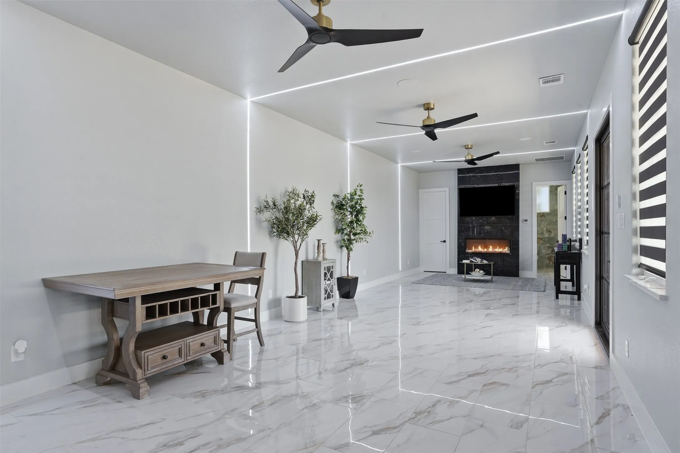 Single Family Residence For Sale in Tarrant County , 12058 Bella Vino Drive, Fort Worth, Texas 76126, 5 Bedroom, 8 Bathroom, 3 Garage spaces, 6,300 Sqft, built in 2026, mls#21356362, Real Estate Agent in Fort Worth, Homes For Sale in Tarrant county, Homes For Sale in Fort Worth, Realtor in Fort Worth Texas, Real Estate Brokerage Independent Realty Texas, Luminita Cordes Realtor