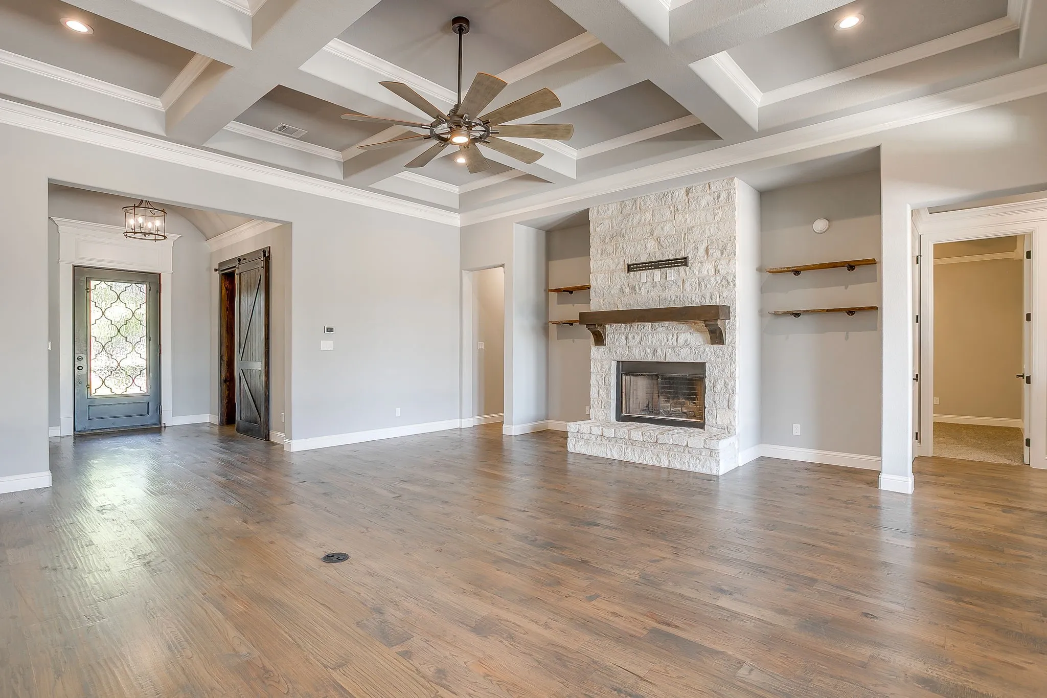 Single Family Residence For Sale in Parker County , 2161 Eagles Ridge Drive, Weatherford, Texas 76087, 4 Bedroom, 5 Bathroom, 6 Garage spaces, 3,995 Sqft, built in 2022, mls#21358325, Real Estate Agent in Weatherford, Homes For Sale in Parker county, Homes For Sale in Weatherford, Realtor in Weatherford Texas, Real Estate Brokerage Independent Realty Texas, Luminita Cordes Realtor