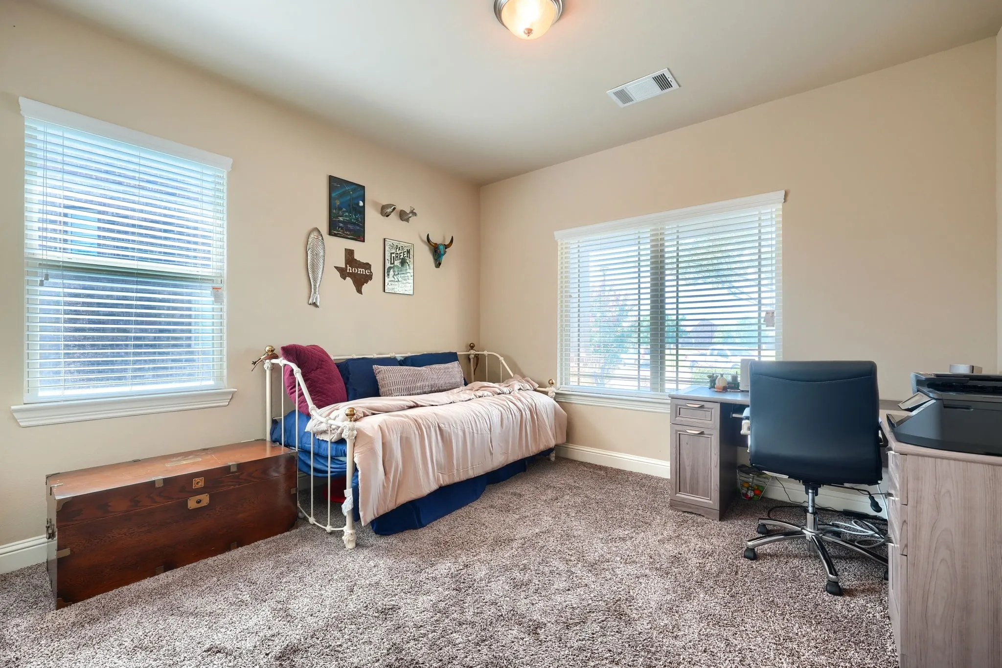 Single Family Residence For Sale in Dallas County , 2406 Lucerne Drive, Rowlett, Texas 75089, 3 Bedroom, 3 Bathroom, 2 Garage spaces, 2,475 Sqft, built in 2016, mls#21359692, Real Estate Agent in Rowlett, Homes For Sale in Dallas county, Homes For Sale in Rowlett, Realtor in Rowlett Texas, Real Estate Brokerage Independent Realty Texas, Luminita Cordes Realtor