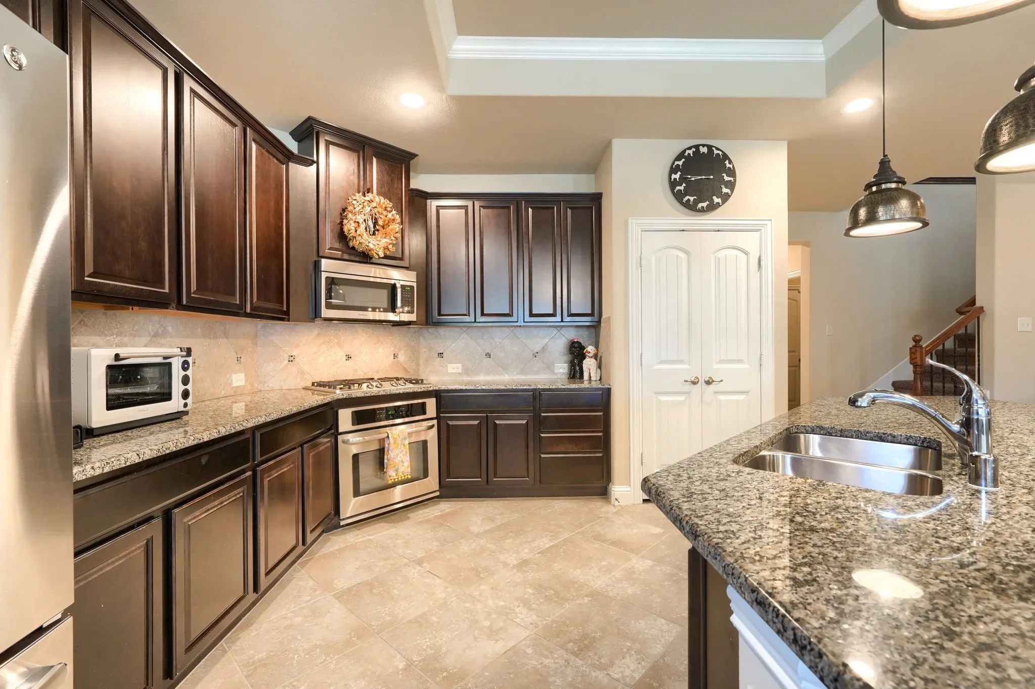 Single Family Residence For Sale in Dallas County , 2406 Lucerne Drive, Rowlett, Texas 75089, 3 Bedroom, 3 Bathroom, 2 Garage spaces, 2,475 Sqft, built in 2016, mls#21359692, Real Estate Agent in Rowlett, Homes For Sale in Dallas county, Homes For Sale in Rowlett, Realtor in Rowlett Texas, Real Estate Brokerage Independent Realty Texas, Luminita Cordes Realtor
