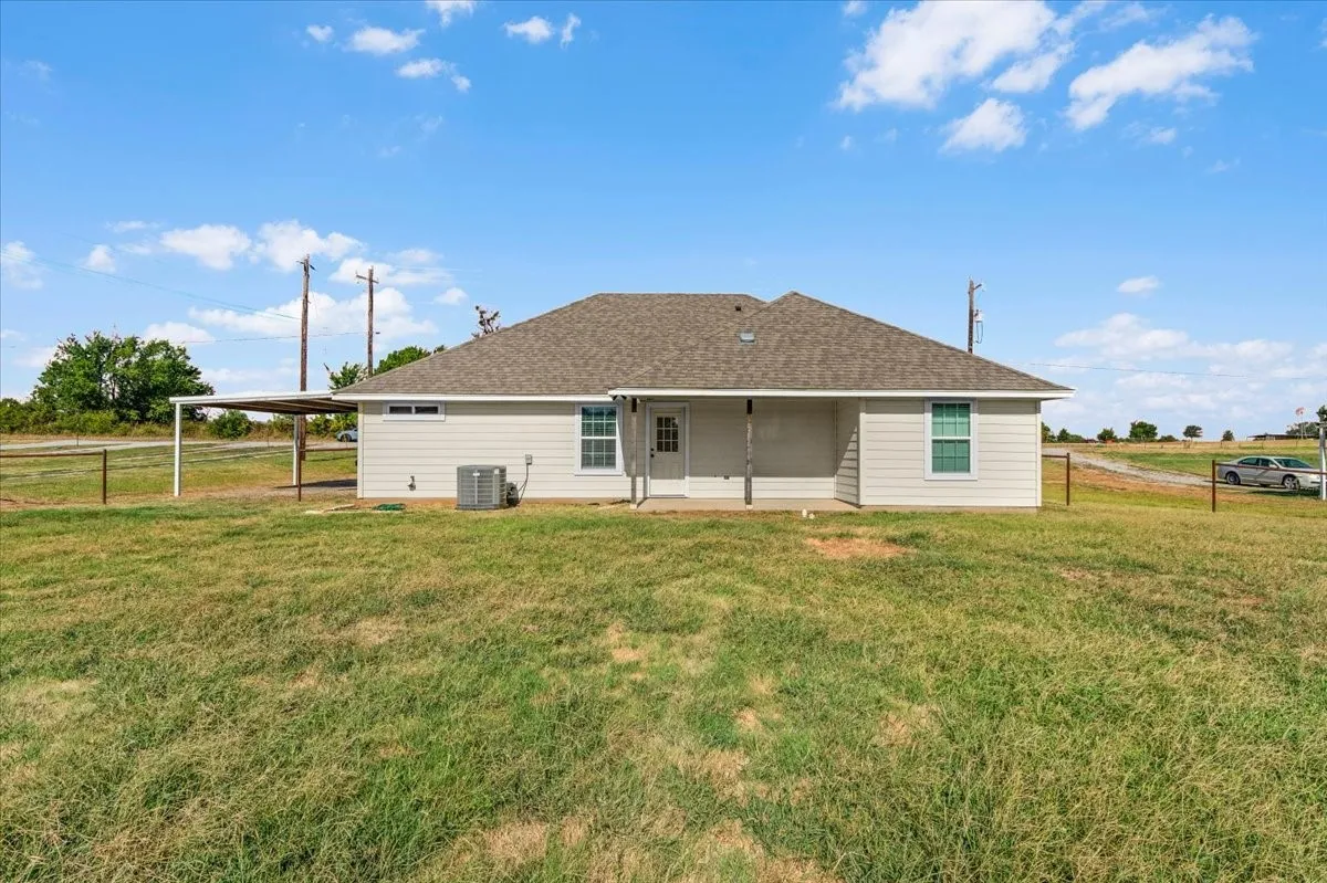 Single Family Residence For Sale in Parker County , 171 Brown Lane, Poolville, Texas 76487, 4 Bedroom, 2 Bathroom, Garage spaces, 1,655 Sqft, built in 2021, mls#21354440, Real Estate Agent in Poolville, Homes For Sale in Parker county, Homes For Sale in Poolville, Realtor in Poolville Texas, Real Estate Brokerage Independent Realty Texas, Luminita Cordes Realtor