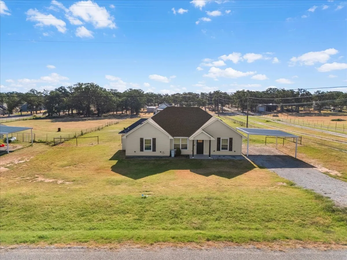 Single Family Residence For Sale in Parker County , 171 Brown Lane, Poolville, Texas 76487, 4 Bedroom, 2 Bathroom, Garage spaces, 1,655 Sqft, built in 2021, mls#21354440, Real Estate Agent in Poolville, Homes For Sale in Parker county, Homes For Sale in Poolville, Realtor in Poolville Texas, Real Estate Brokerage Independent Realty Texas, Luminita Cordes Realtor