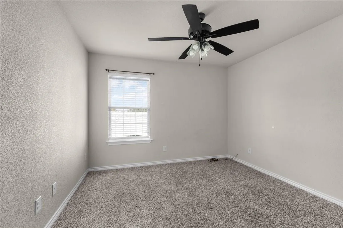 Single Family Residence For Sale in Parker County , 171 Brown Lane, Poolville, Texas 76487, 4 Bedroom, 2 Bathroom, Garage spaces, 1,655 Sqft, built in 2021, mls#21354440, Real Estate Agent in Poolville, Homes For Sale in Parker county, Homes For Sale in Poolville, Realtor in Poolville Texas, Real Estate Brokerage Independent Realty Texas, Luminita Cordes Realtor