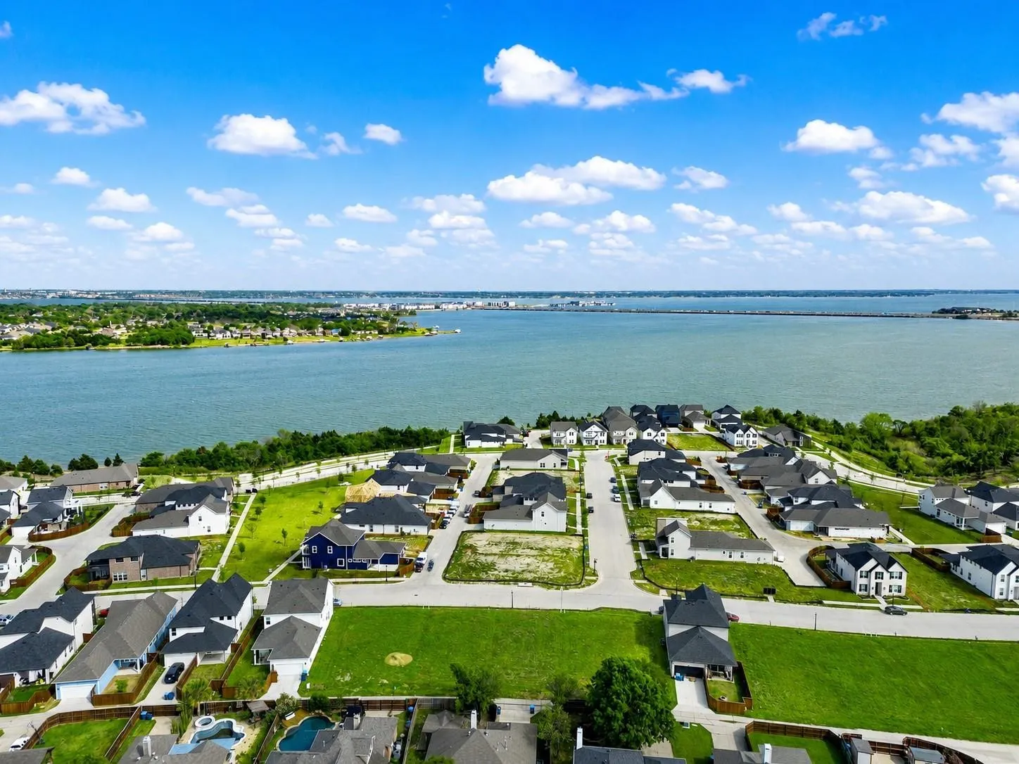 Single Family Residence For Rent in Dallas County , 5106 Petersburg Drive, Rowlett, Texas 75088, 4 Bedroom, 2 Bathroom, 2 Garage spaces, 1,996 Sqft, built in 1999, mls#21359708, Real Estate Agent in Rowlett, Homes For Rent in Dallas county, Homes For Rent in Rowlett, Realtor in Rowlett Texas, Real Estate Brokerage Independent Realty Texas, Luminita Cordes Realtor