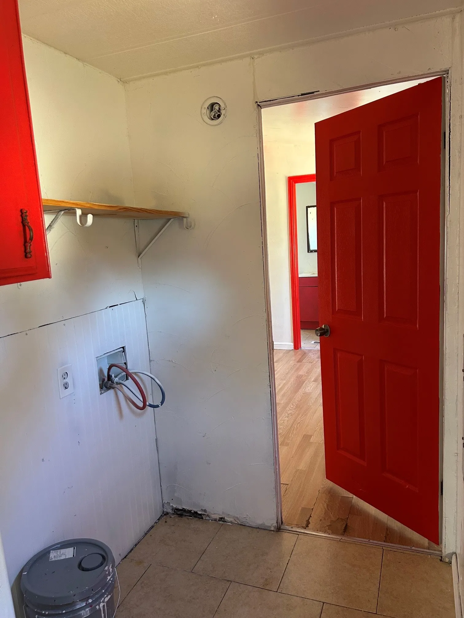 Mobile Home For Sale in Hood County , 3006 Mesquite Drive, Granbury, Texas 76048, 3 Bedroom, 2 Bathroom, Garage spaces, 1,088 Sqft, built in 1983, mls#21358717, Real Estate Agent in Granbury, Homes For Sale in Hood county, Homes For Sale in Granbury, Realtor in Granbury Texas, Real Estate Brokerage Independent Realty Texas, Luminita Cordes Realtor
