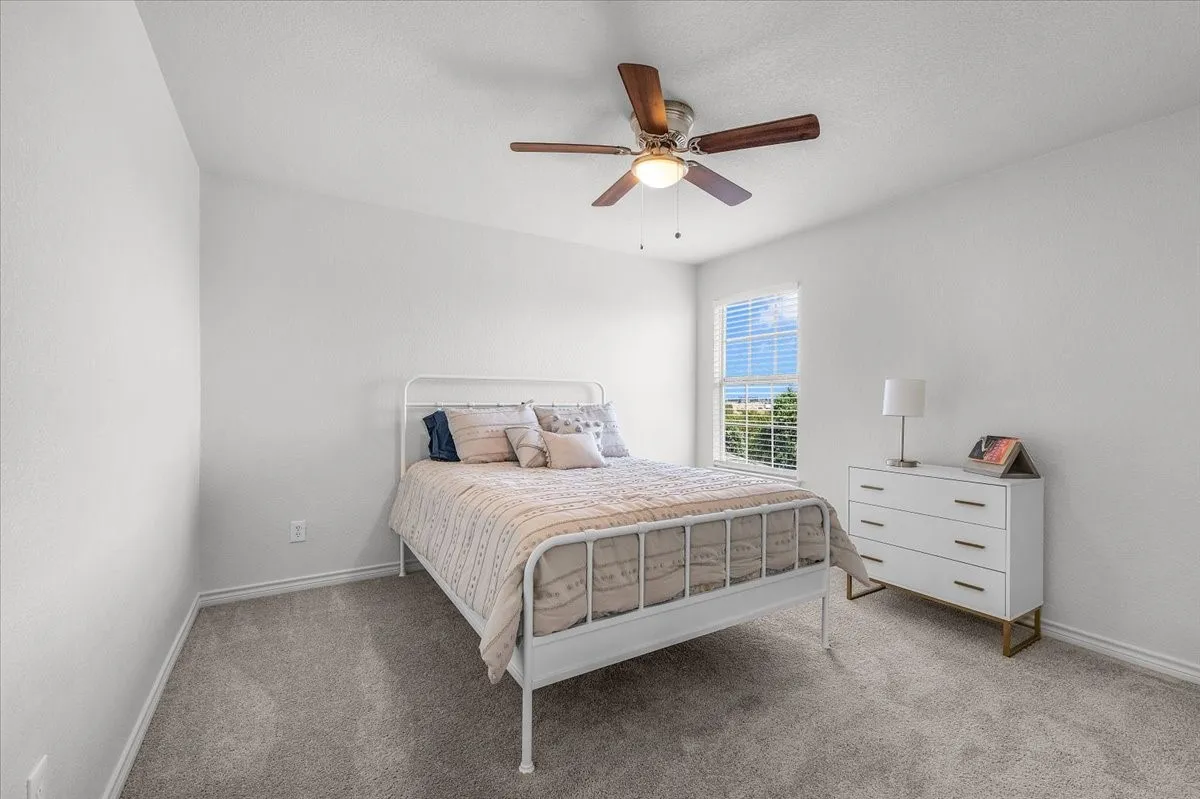 Single Family Residence For Sale in Tarrant County , 4100 Calamar Street, Fort Worth, Texas 76106, 3 Bedroom, 3 Bathroom, 2 Garage spaces, 1,990 Sqft, built in 2006, mls#21355321, Real Estate Agent in Fort Worth, Homes For Sale in Tarrant county, Homes For Sale in Fort Worth, Realtor in Fort Worth Texas, Real Estate Brokerage Independent Realty Texas, Luminita Cordes Realtor