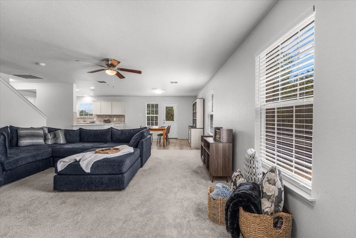 Single Family Residence For Sale in Tarrant County , 4100 Calamar Street, Fort Worth, Texas 76106, 3 Bedroom, 3 Bathroom, 2 Garage spaces, 1,990 Sqft, built in 2006, mls#21355321, Real Estate Agent in Fort Worth, Homes For Sale in Tarrant county, Homes For Sale in Fort Worth, Realtor in Fort Worth Texas, Real Estate Brokerage Independent Realty Texas, Luminita Cordes Realtor