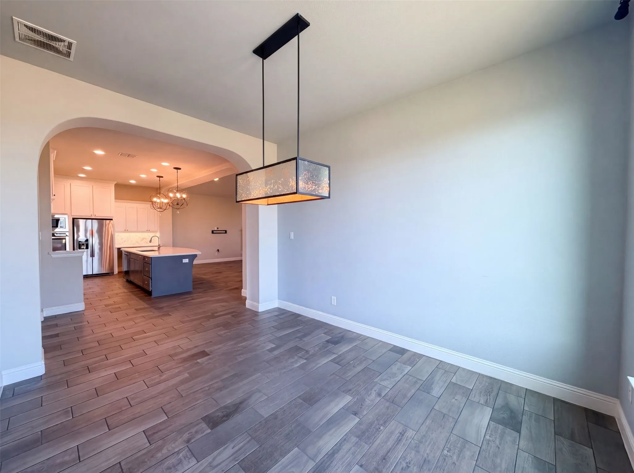 Single Family Residence For Sale in Denton County , 15133 Seventeen Lakes Boulevard, Fort Worth, Texas 76262, 4 Bedroom, 3 Bathroom, 3 Garage spaces, 3,406 Sqft, built in 2015, mls#21357933, Real Estate Agent in Fort Worth, Homes For Sale in Denton county, Homes For Sale in Fort Worth, Realtor in Fort Worth Texas, Real Estate Brokerage Independent Realty Texas, Luminita Cordes Realtor