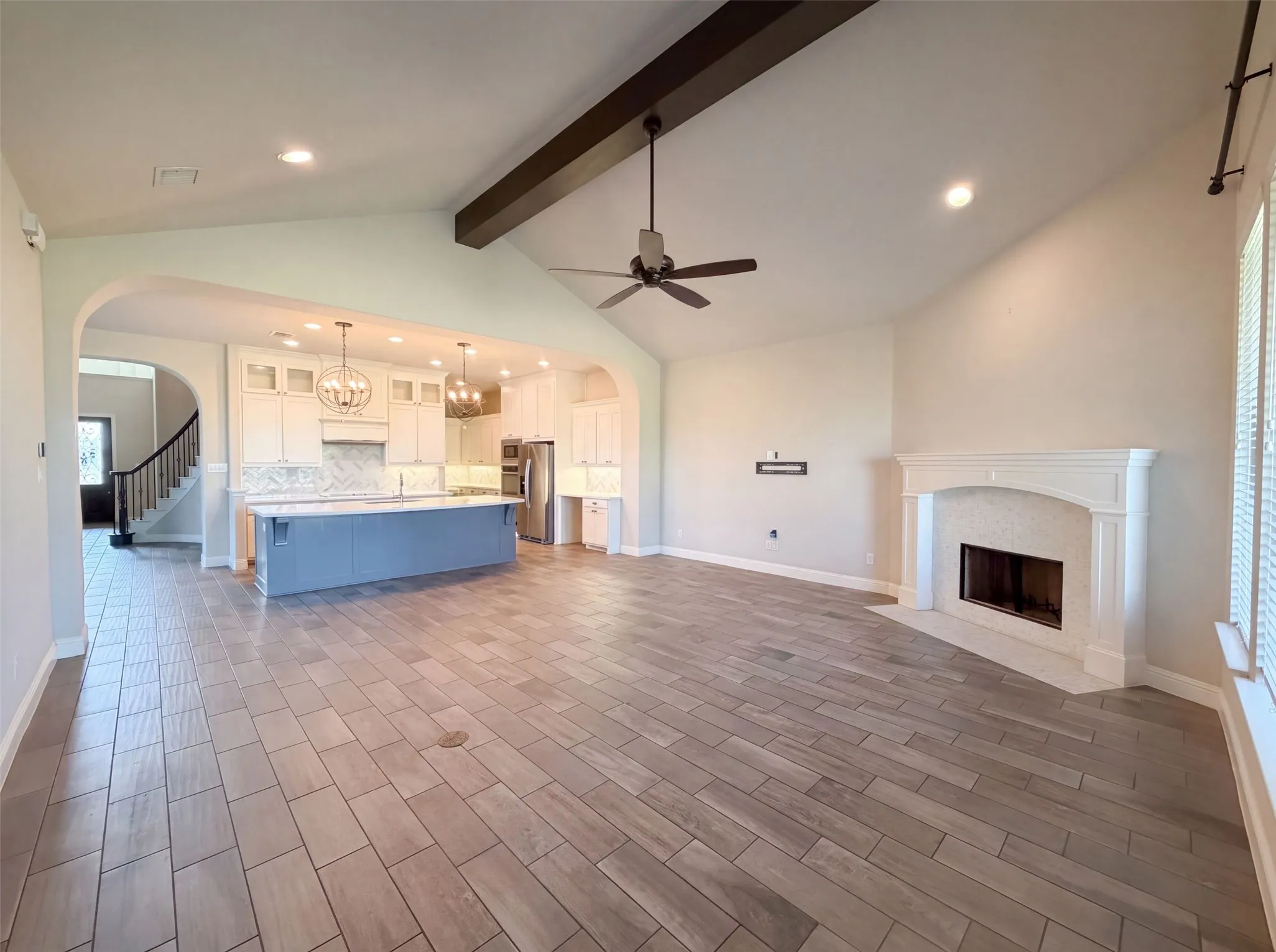 Single Family Residence For Sale in Denton County , 15133 Seventeen Lakes Boulevard, Fort Worth, Texas 76262, 4 Bedroom, 3 Bathroom, 3 Garage spaces, 3,406 Sqft, built in 2015, mls#21357933, Real Estate Agent in Fort Worth, Homes For Sale in Denton county, Homes For Sale in Fort Worth, Realtor in Fort Worth Texas, Real Estate Brokerage Independent Realty Texas, Luminita Cordes Realtor