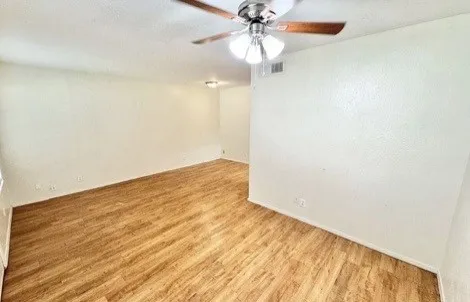 Apartment For Rent in Denton County , 1115 N Austin Street, Denton, Texas 76201, 2 Bedroom, 1 Bathroom, Garage spaces, 855 Sqft, built in 1970, Price $900, mls#21358860, Real Estate Agent in Denton, Homes For Rent in Denton county, Homes For Rent in Denton, Realtor in Denton Texas, Real Estate Brokerage Independent Realty Texas, Luminita Cordes Realtor