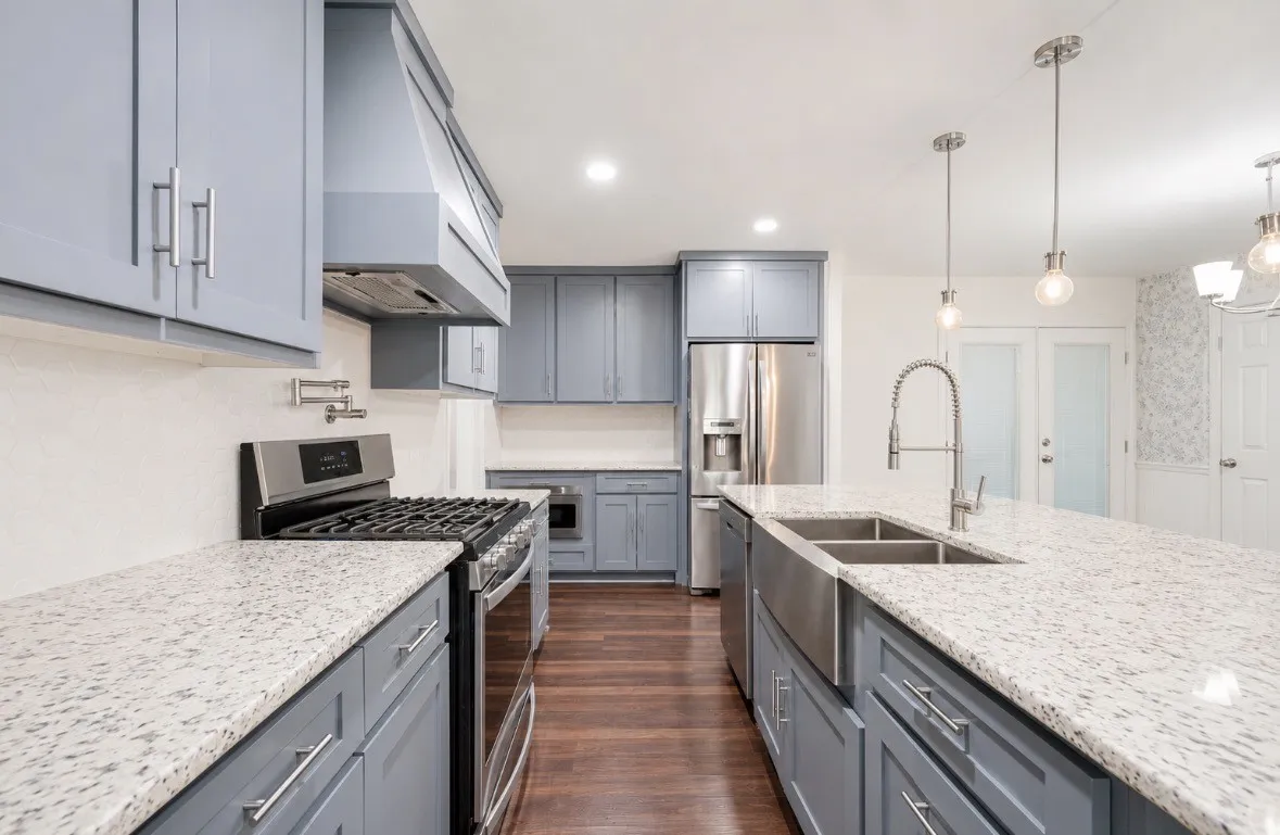 Single Family Residence For Sale in Tarrant County , 4024 Calmont Avenue, Fort Worth, Texas 76107, 4 Bedroom, 2 Bathroom, 1 Garage spaces, 1,743 Sqft, built in 1940, mls#21356148, Real Estate Agent in Fort Worth, Homes For Sale in Tarrant county, Homes For Sale in Fort Worth, Realtor in Fort Worth Texas, Real Estate Brokerage Independent Realty Texas, Luminita Cordes Realtor
