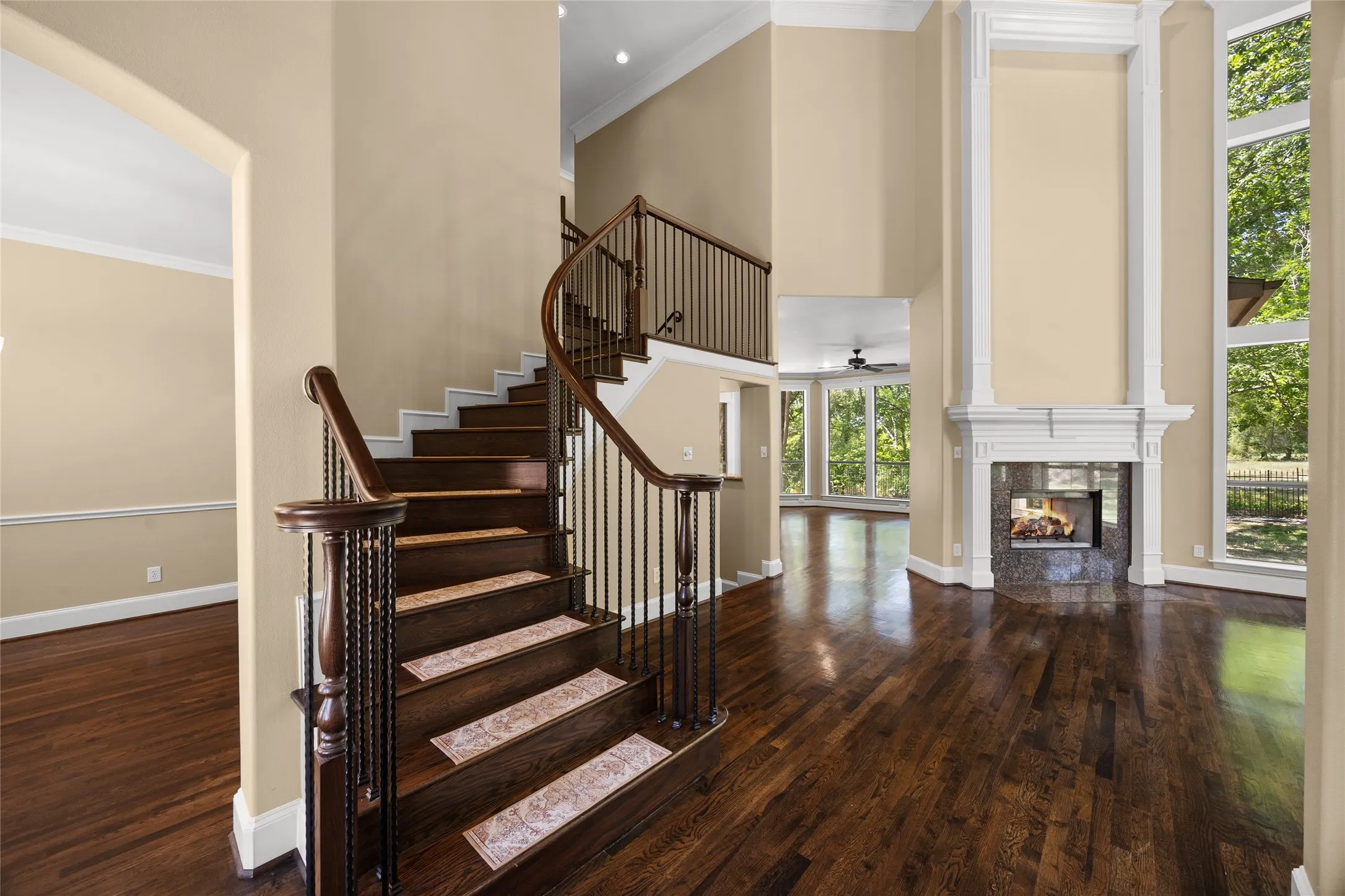 Single Family Residence For Sale in Rockwall County , 2409 Legend Drive, Heath, Texas 75032, 5 Bedroom, 5 Bathroom, 3 Garage spaces, 3,788 Sqft, built in 1999, mls#21359047, Real Estate Agent in Heath, Homes For Sale in Rockwall county, Homes For Sale in Heath, Realtor in Heath Texas, Real Estate Brokerage Independent Realty Texas, Luminita Cordes Realtor
