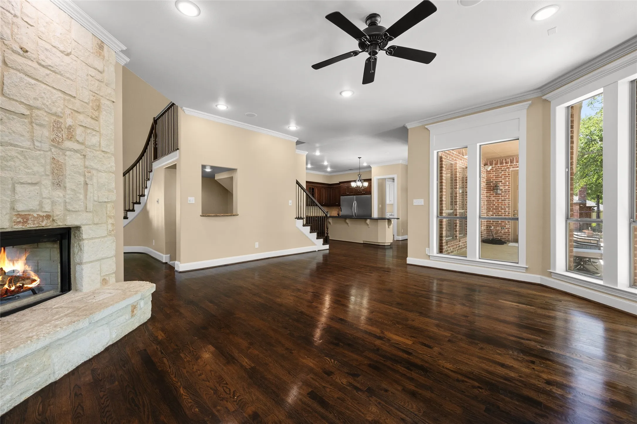 Single Family Residence For Sale in Rockwall County , 2409 Legend Drive, Heath, Texas 75032, 5 Bedroom, 5 Bathroom, 3 Garage spaces, 3,788 Sqft, built in 1999, mls#21359047, Real Estate Agent in Heath, Homes For Sale in Rockwall county, Homes For Sale in Heath, Realtor in Heath Texas, Real Estate Brokerage Independent Realty Texas, Luminita Cordes Realtor